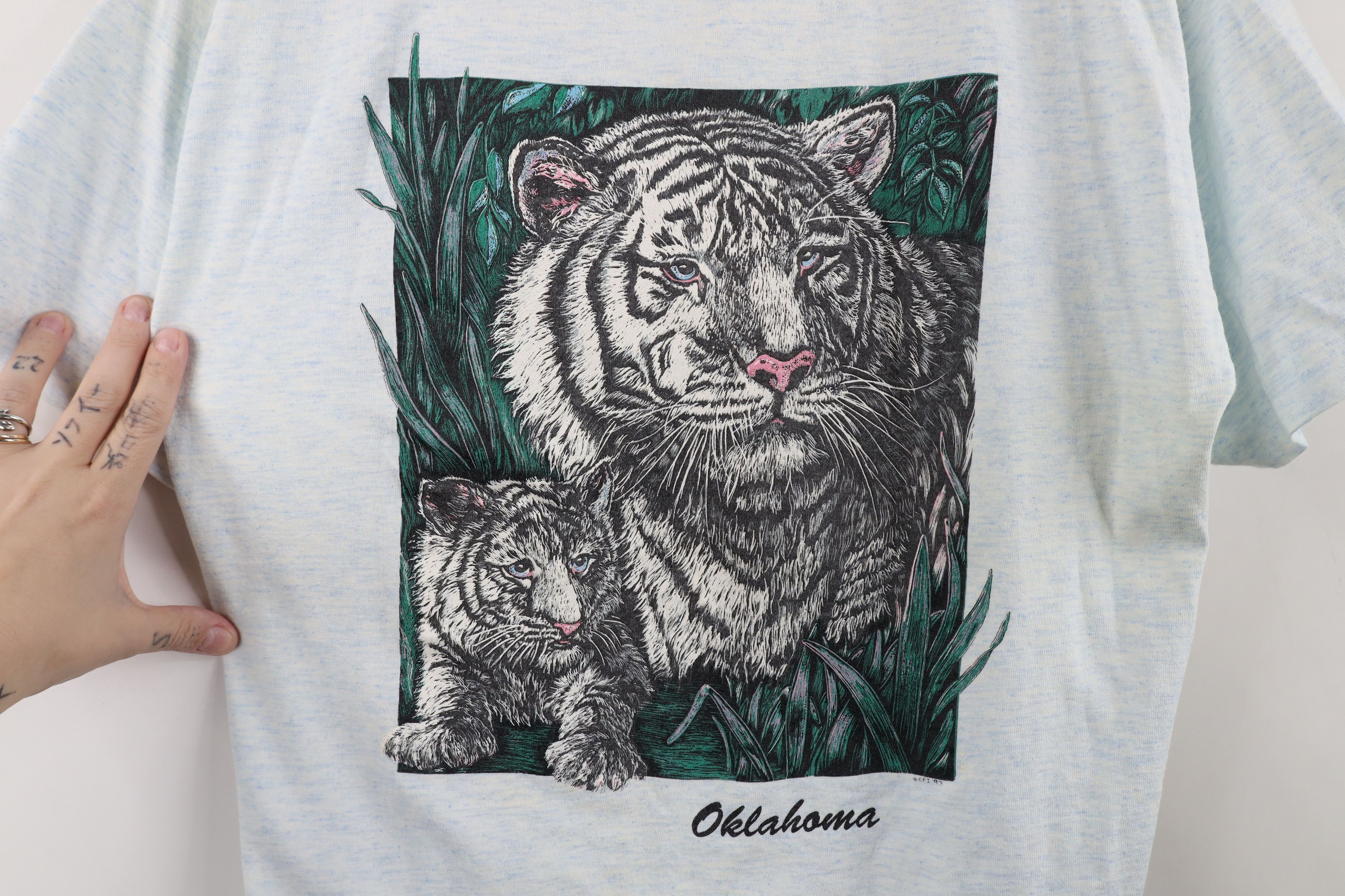 Vintage Vintage 90s Streetwear Big Cat Short Sleeve T-Shirt USA Size US L / EU 52-54 / 3 - 4 Thumbnail