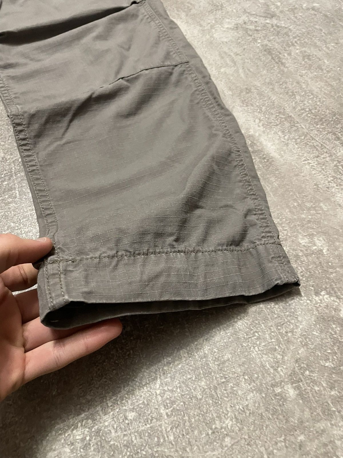 Carhartt × Carhartt Wip × Vintage Vintage Carhartt Cargo Regular Pants 29/32 Size US 29 - 6 Thumbnail