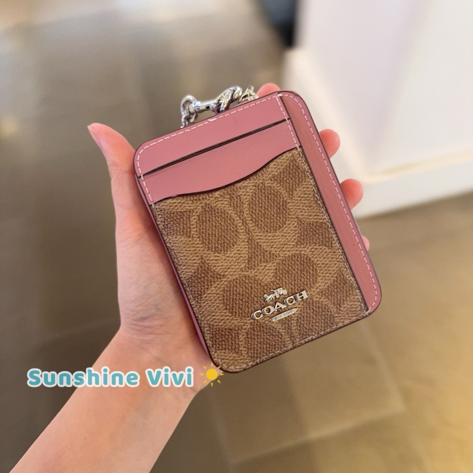Coach NWT Coach CW883 Zip Card Case Signature Canvas In Dusty Pink Size ONE SIZE - 1 Thumbnail