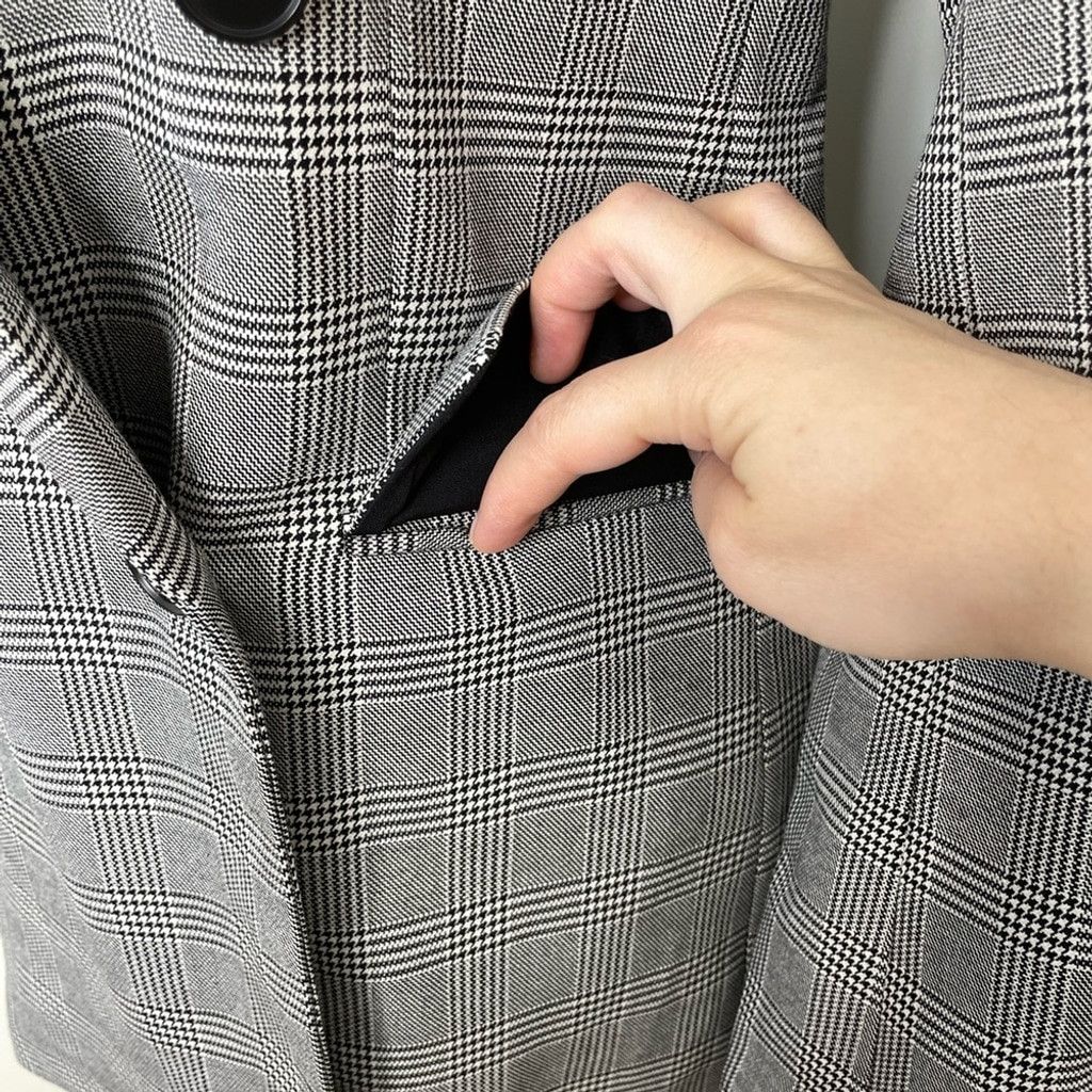 H&M NWT H&M Checkered Double-Breasted Blazer XS Size XS / US 0-2 / IT 36-38 - 5 Thumbnail
