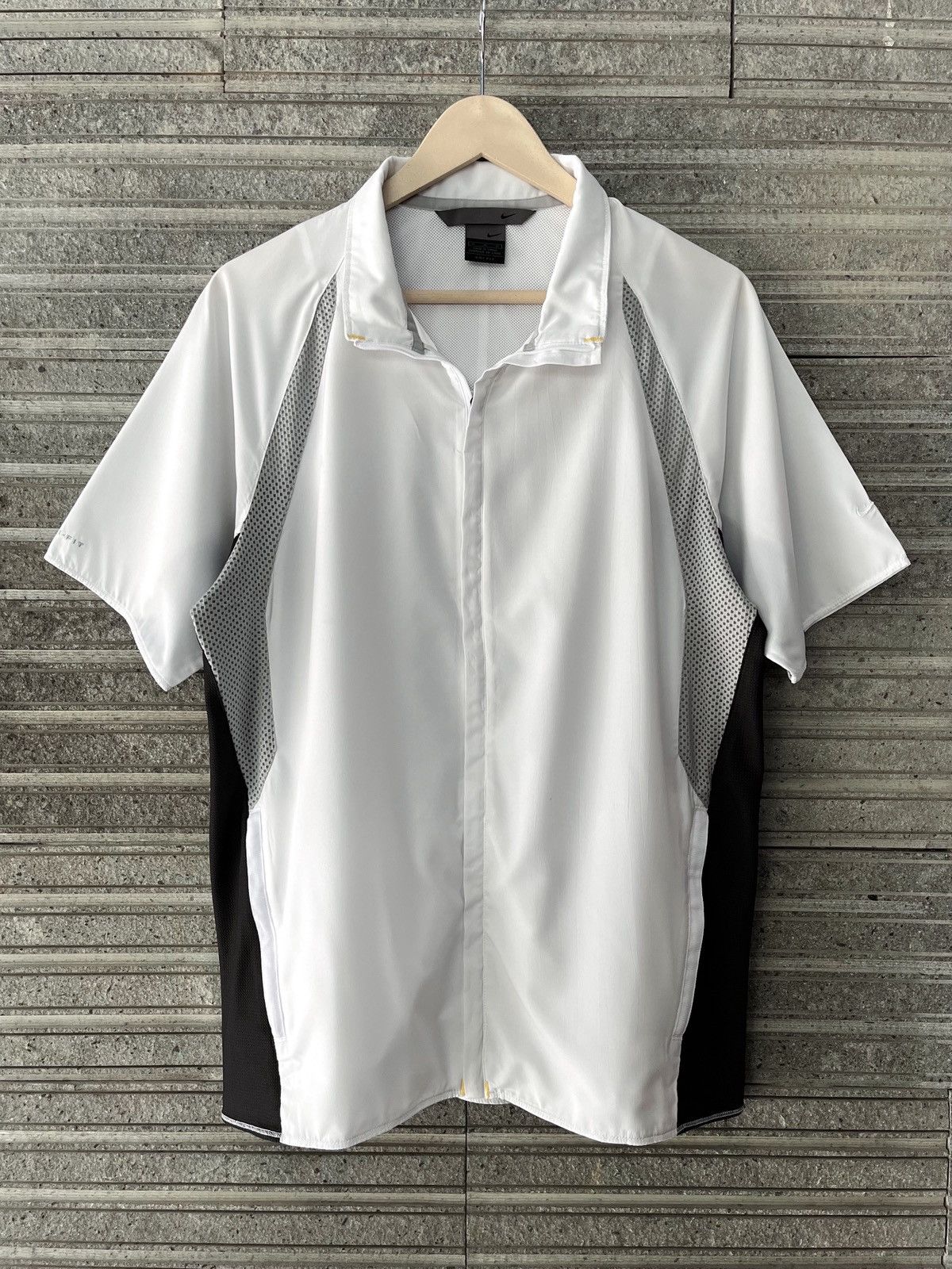 Nike Vintage Nike Dri Fit Tech Training Zipper Shirts Size US M / EU 48-50 / 2 - 1 Thumbnail