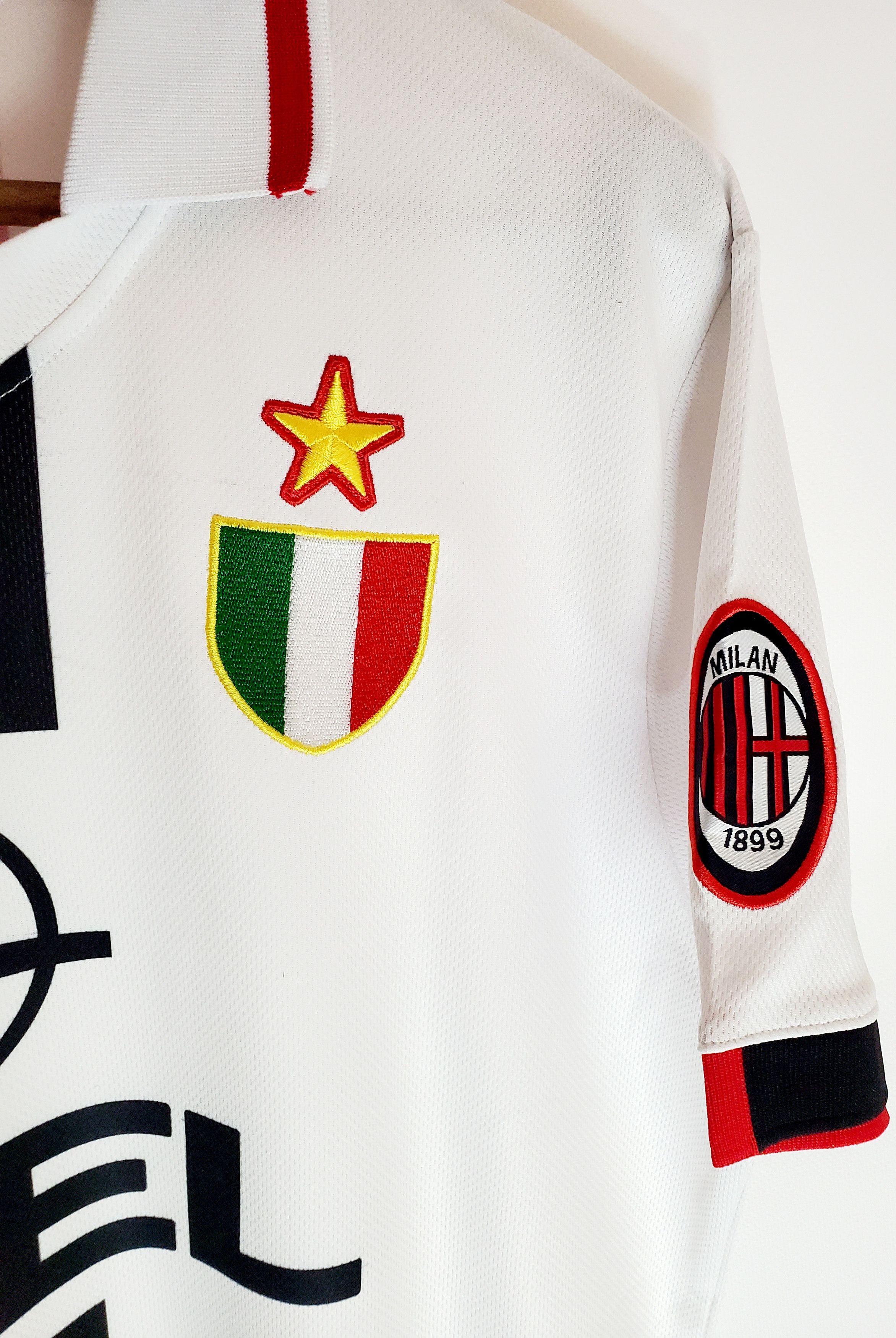 Vintage AC MILAN ITALY 1995 1997 RETRO VINTAGE JERSEY AWAY Reprint L Size US L / EU 52-54 / 3 - 2 Thumbnail