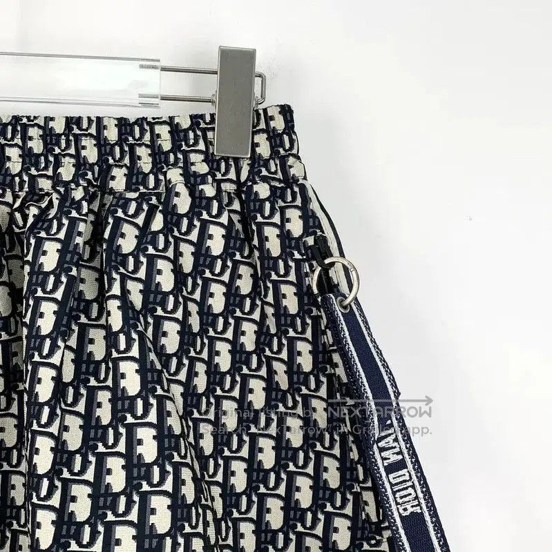 Dior Dior Color Block Polyester Women's Skirt . Size 22" - 3 Thumbnail