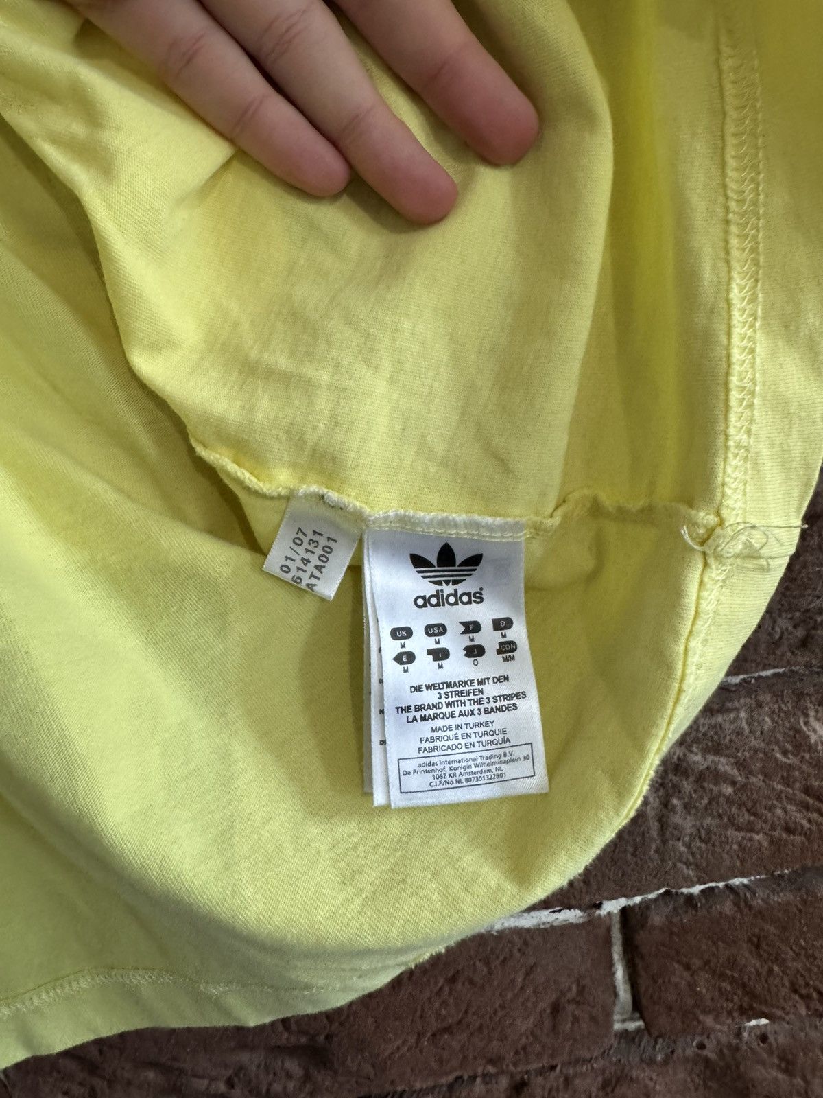 Adidas Very Rare 2006 Adidas Bunny Wailer Marley Yellow T Shirt M Size US M / EU 48-50 / 2 - 6 Thumbnail
