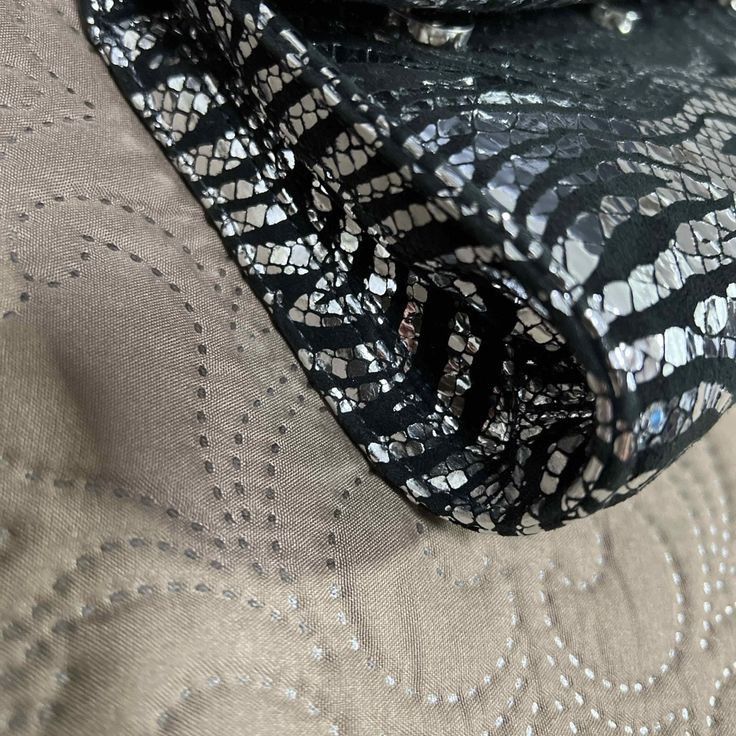 Chrome Hearts CH Metallic Zebra Dinner Purse Size ONE SIZE - 5 Thumbnail