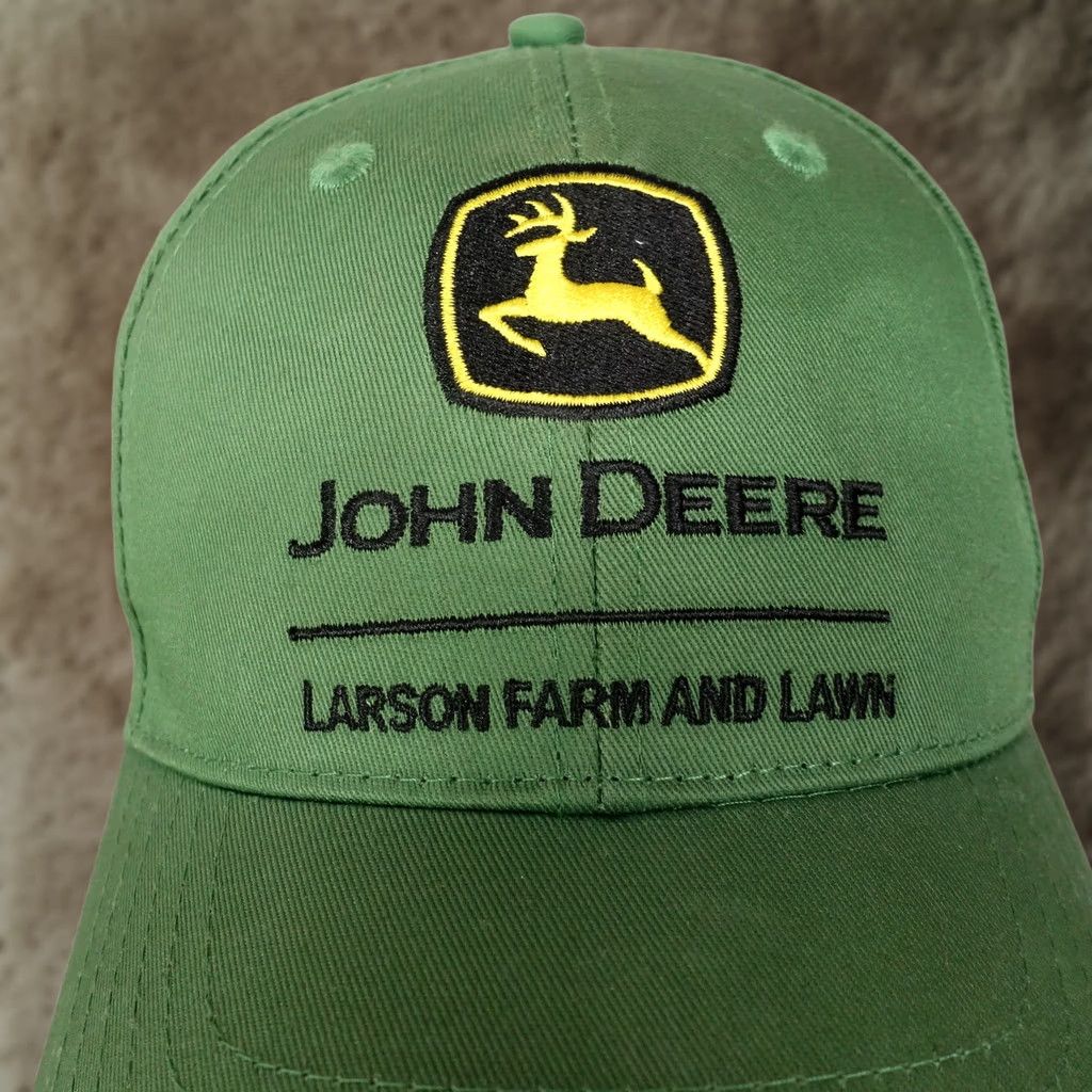 John Deere JOHN DEERE TRACTORS LARSON FARM AND LAWN LOGO GREEN SNAPBACK HAT CAP SHIRT? Size ONE SIZE - 1 Thumbnail