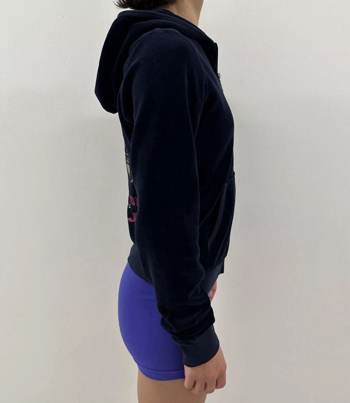 Juicy Couture Juicy Couture Zip up Hoodie Velvet Velour y2k Blue Size L Size L / US 10 / IT 46 - 4 Thumbnail