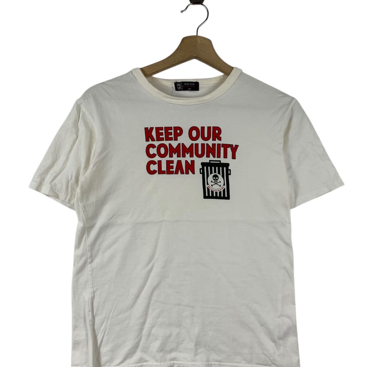 Michel Klein Vintage MICHEL KLEIN HOMME Collection Dust Bin Tee Shirt Size US XS / EU 42 / 0 - 3 Thumbnail