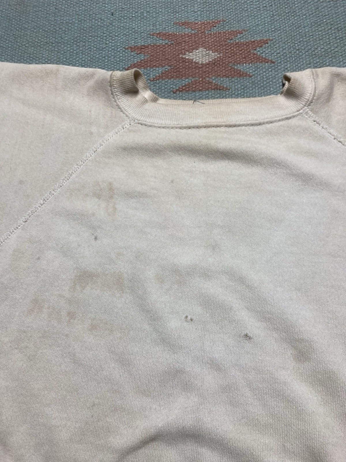 Vintage 80s crewneck sweatshirt blank white grunge distressed Large Size US L / EU 52-54 / 3 - 6 Thumbnail