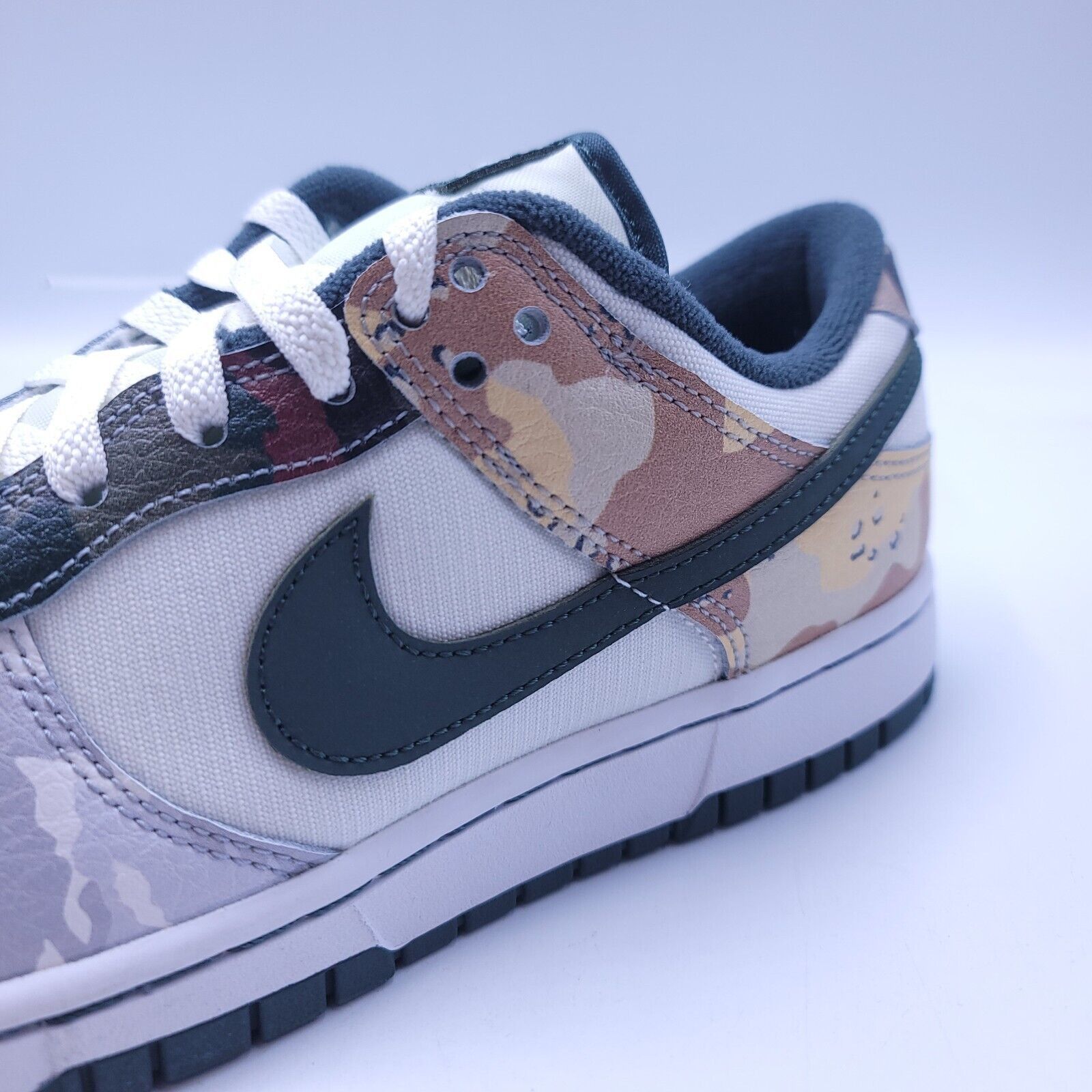 Nike Nike Dunk Low SE Basketball Shoe Size 9 DH0957-100 Sail Size US 9 / EU 42 - 8 Thumbnail