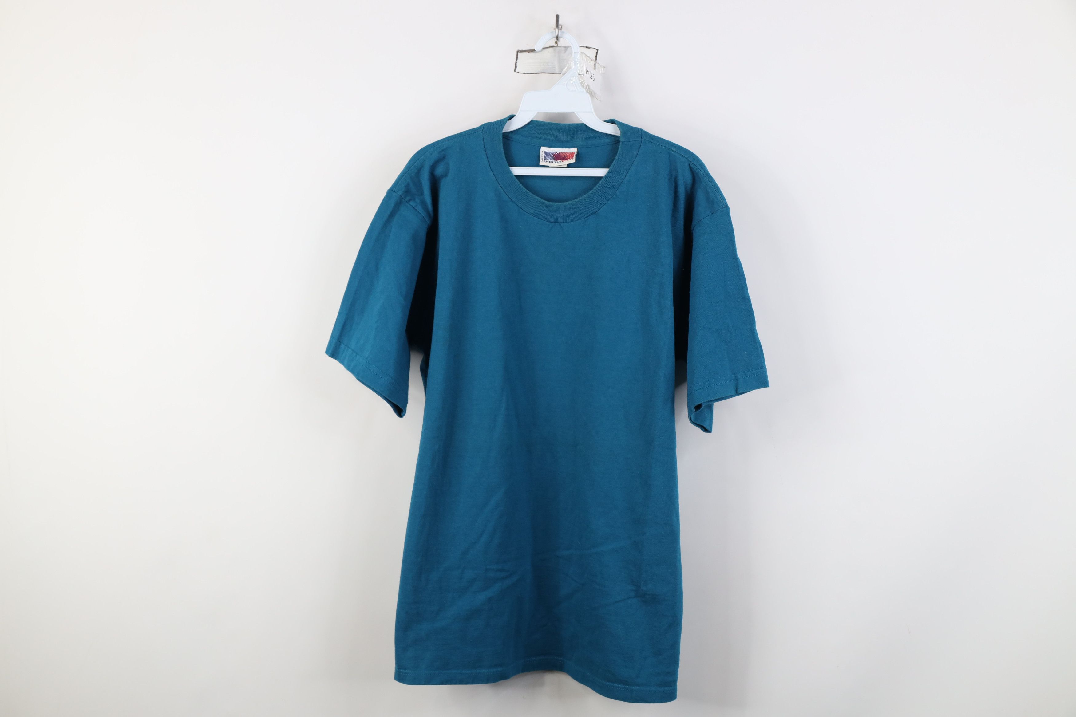 Vintage Vintage 90s Streetwear Heavyweight Cotton T-Shirt Blue USA Size US L / EU 52-54 / 3 - 1 Thumbnail