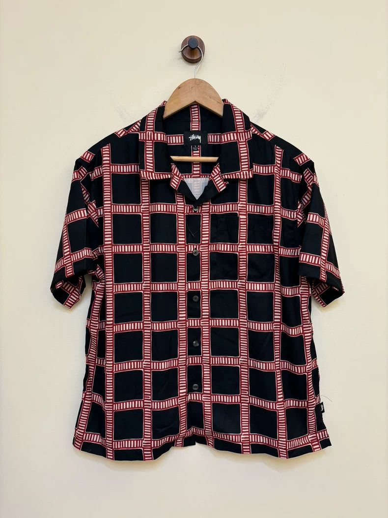 Stussy Stussy Short Sleeve Shirt Japanese Line Size US S / EU 44-46 / 1 - 1 Thumbnail