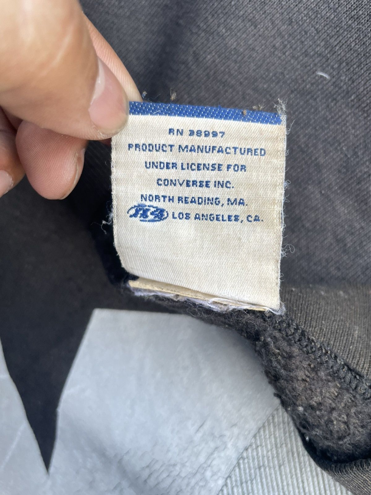 Converse Vintage 90’s Converse sweatshirt Size US L / EU 52-54 / 3 - 13 Thumbnail
