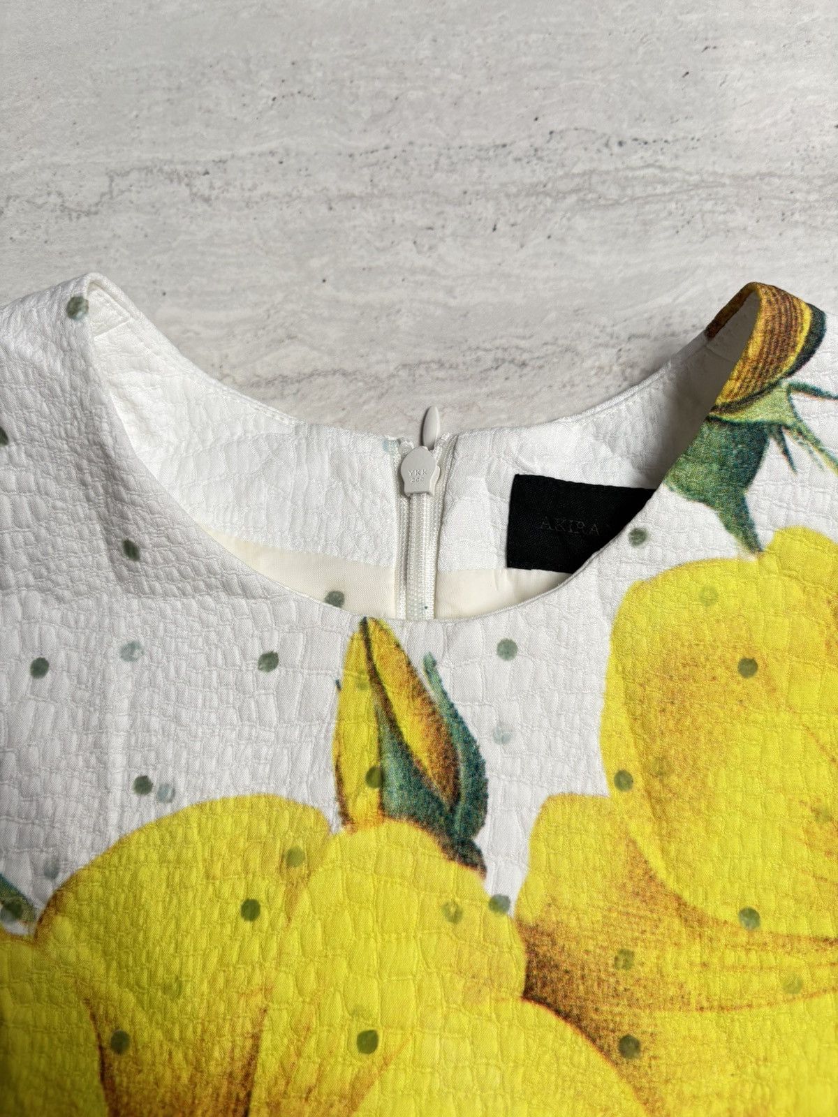 Akira AKIRA NAKA Flower Motive T-shirt Size XS / US 0-2 / IT 36-38 - 10 Thumbnail