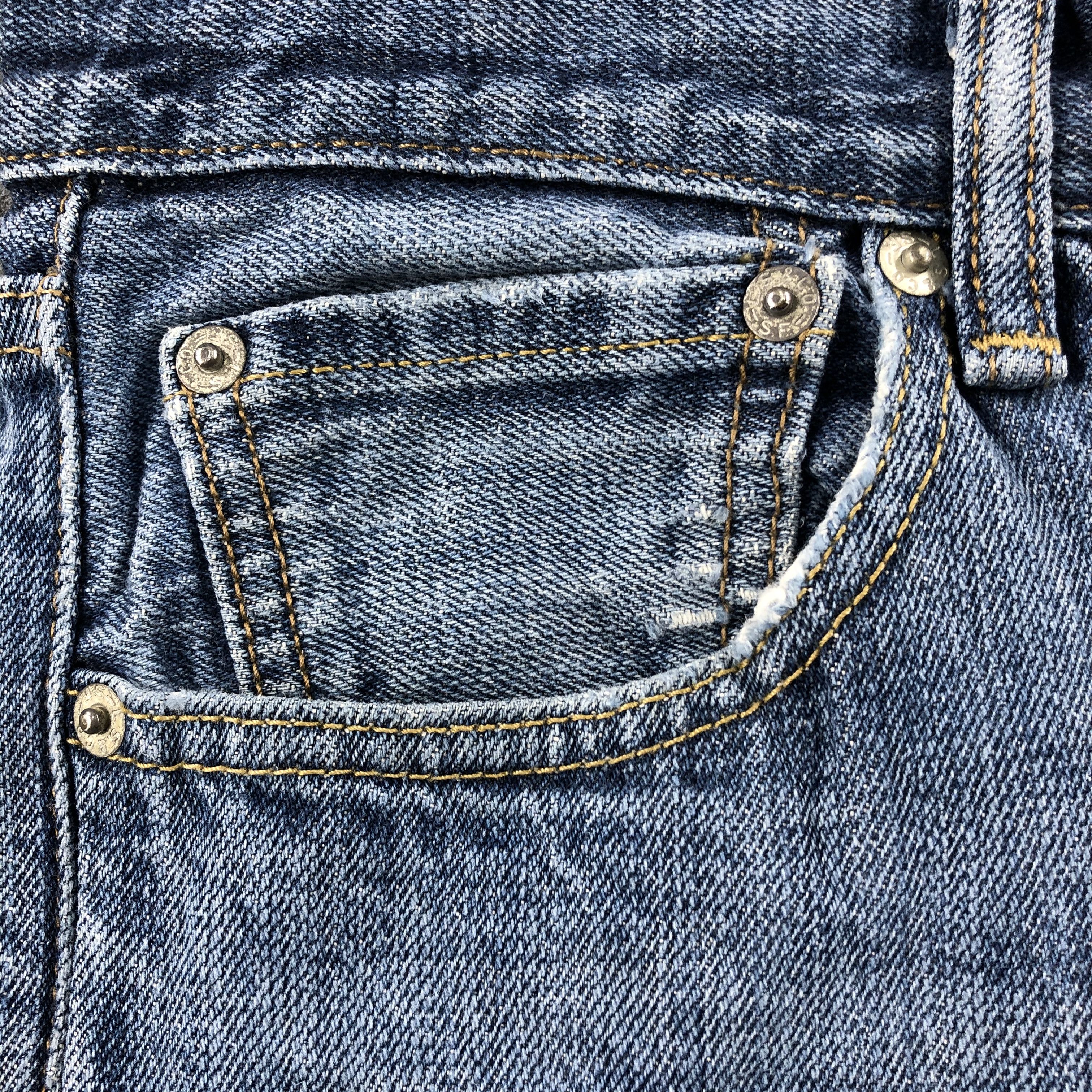Levi's Vintage Blue Wash Levis 501 Jeans-J2208 Size US 33 - 13 Thumbnail