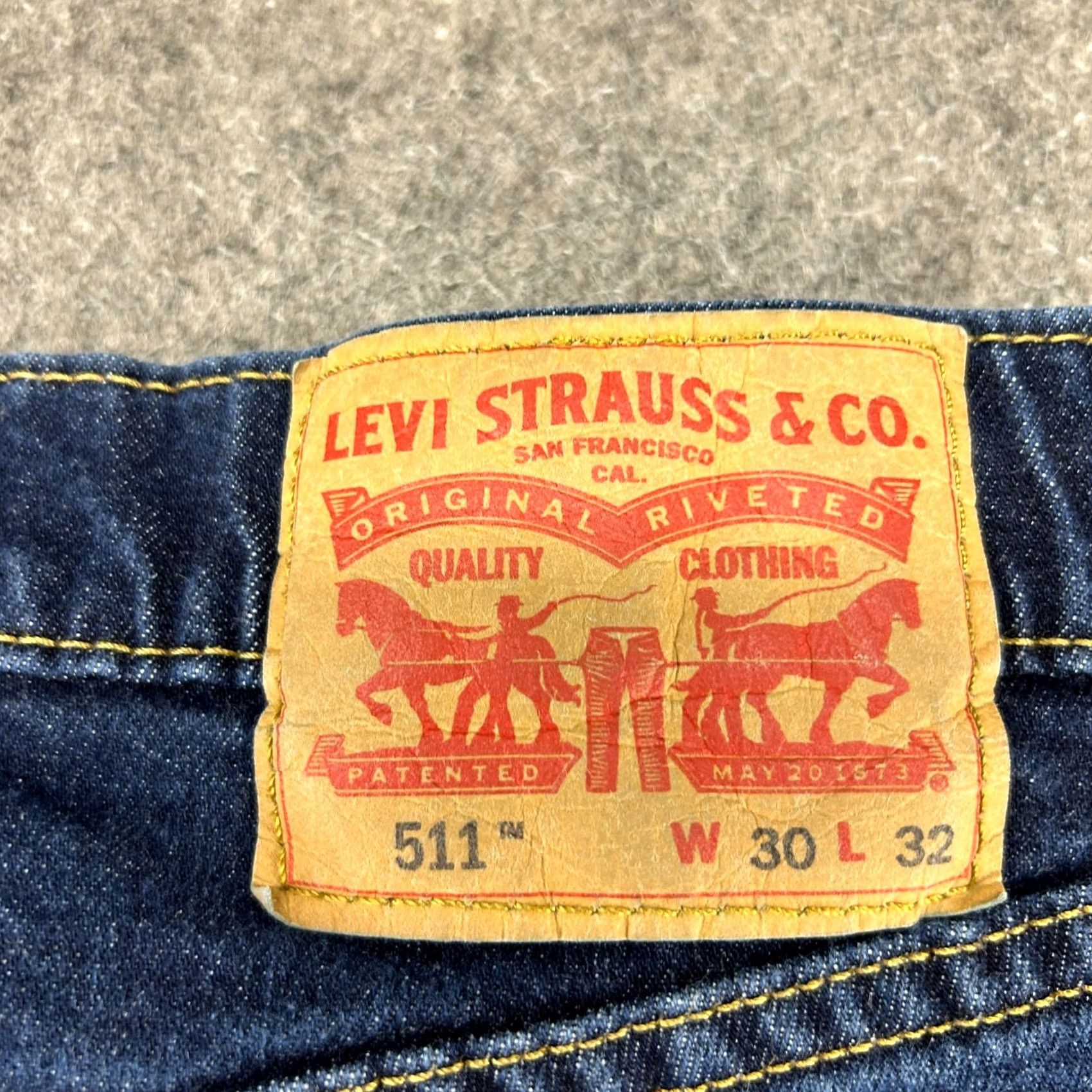 Levi's Levi's 511 Jeans Mens 30x32 Blue Slim Fit Dark Wash 5-Pocket Denim Stretch Size US 30 / EU 46 - 3 Thumbnail
