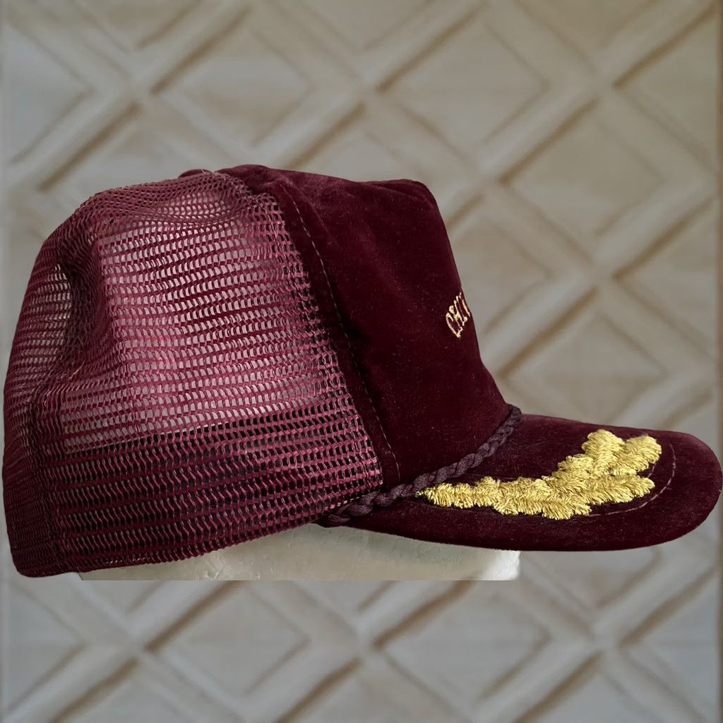 Goldwin VINTAGE CHIVAS REGAL Burgundy SNAP BACK Hat Cap Gold Wings Collectible Mens Size ONE SIZE - 1 Thumbnail