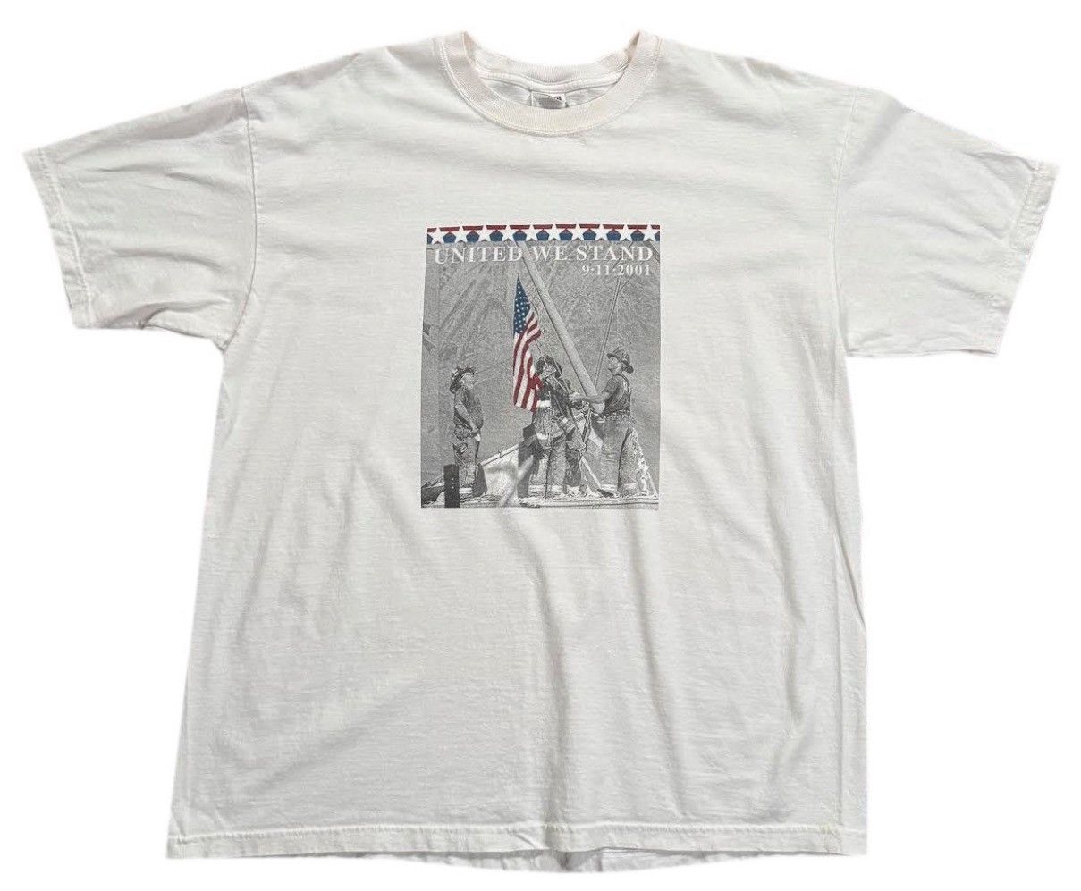 Vintage Vintage United We Stand 9-11 T Shirt (Size XL) Size US XL / EU 56 / 4 - 1 Thumbnail