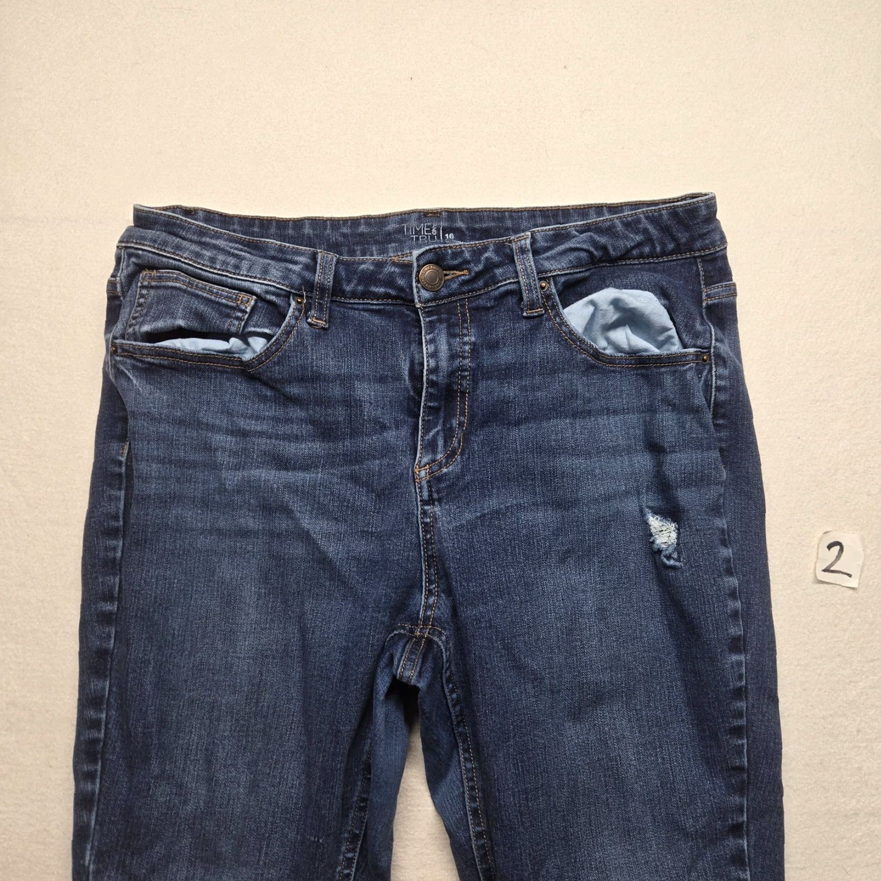 Vintage Time And Tru Jeans Denim Blue Dark Wash Skinny Mid Rise 16 Regular Women Blue Stretch Pockets 2010s Jeans Women Size 38" / US 16 / IT 52 - 2 Thumbnail