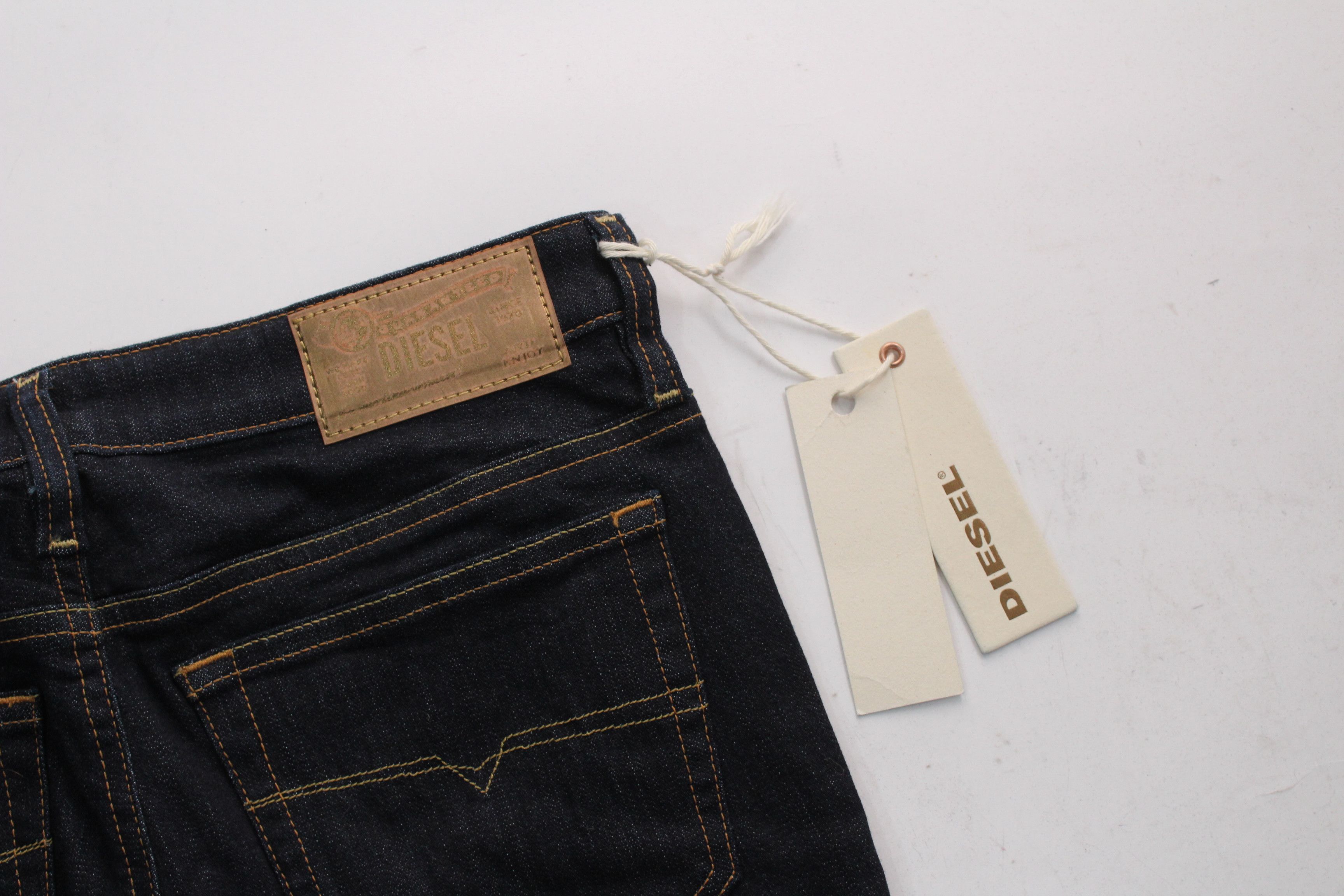 Diesel Diesel Jeans Womens Size 28/34 New Authentic Vintage Rare Size 28" / US 6 / IT 42 - 9 Thumbnail