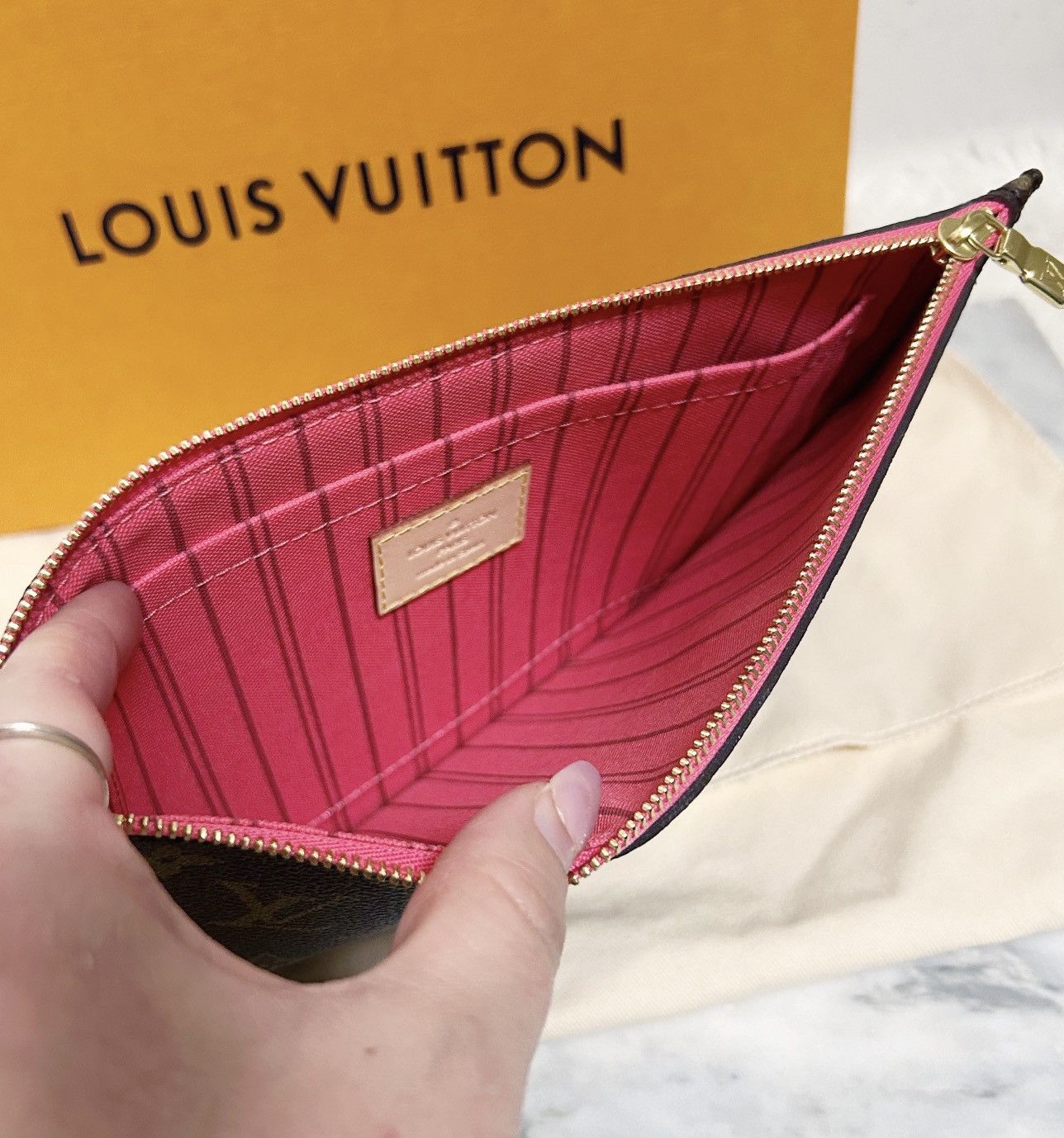 Louis Vuitton Auth. Louis Vuitton Limited Ed. Ramages Neverfull Pochette Size ONE SIZE - 5 Thumbnail