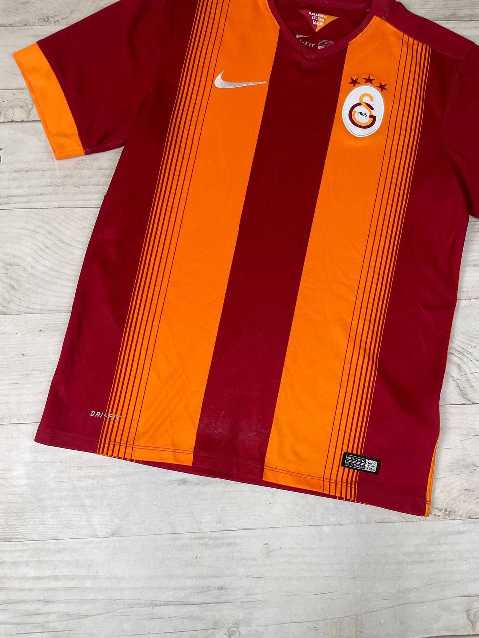 Nike Nike Galatasaray 2014 2015 Home Shirt Soccer Jerseys Size US M / EU 48-50 / 2 - 3 Thumbnail