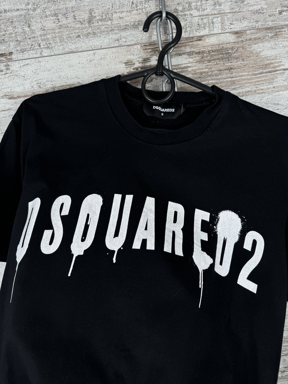 Dsquared2 Mens Dsquared2 T-shirt luxury tee overprint big logo black Size US S / EU 44-46 / 1 - 6 Thumbnail