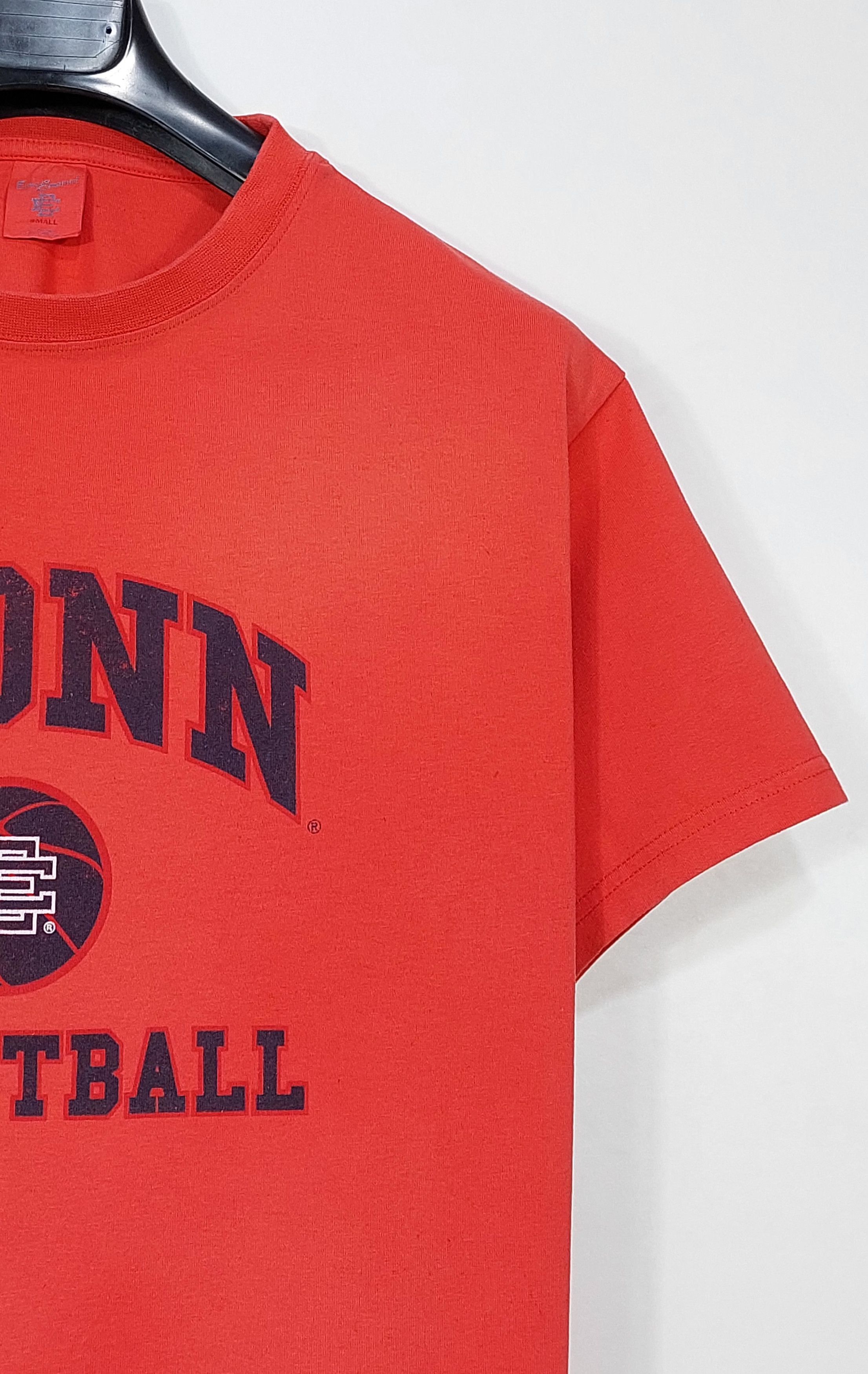 Eric Emanuel EE college UCONN tshirt - washed red S Size US S / EU 44-46 / 1 - 5 Thumbnail