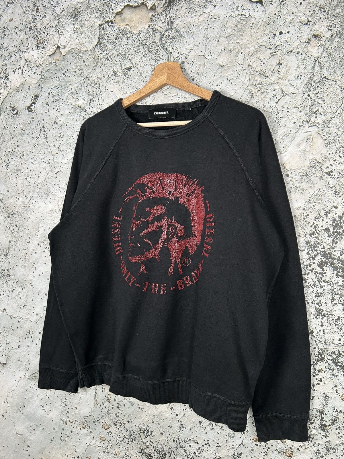 Diesel Vintage Diesel Only The Brave Y2K 00s Graphic Crewneck Size US L / EU 52-54 / 3 - 2 Thumbnail