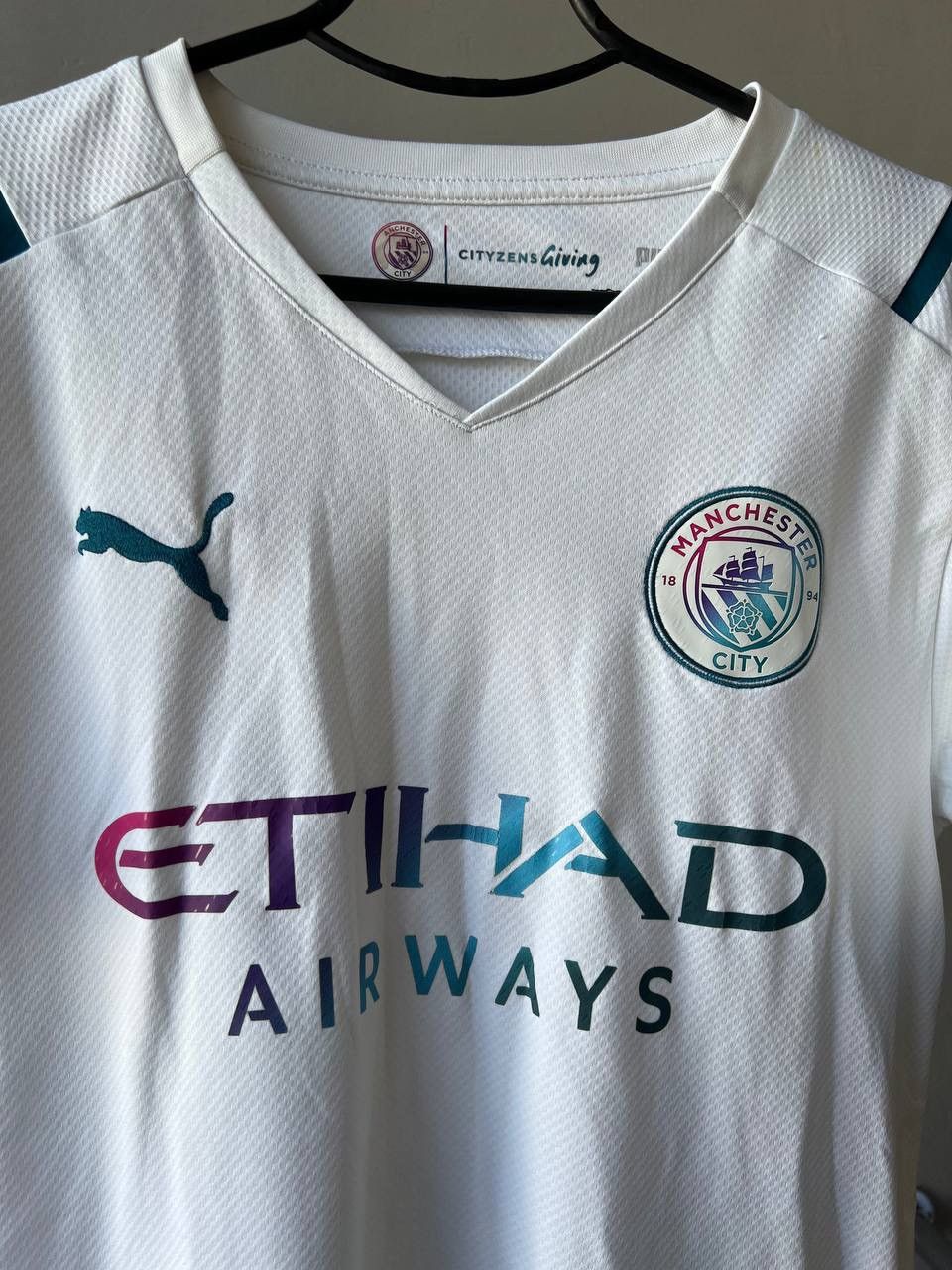 Puma 2021/22 MANCHESTER CITY THIRD SOCCER JERSEY FOOTBALL SHIRT S Size US S / EU 44-46 / 1 - 7 Thumbnail