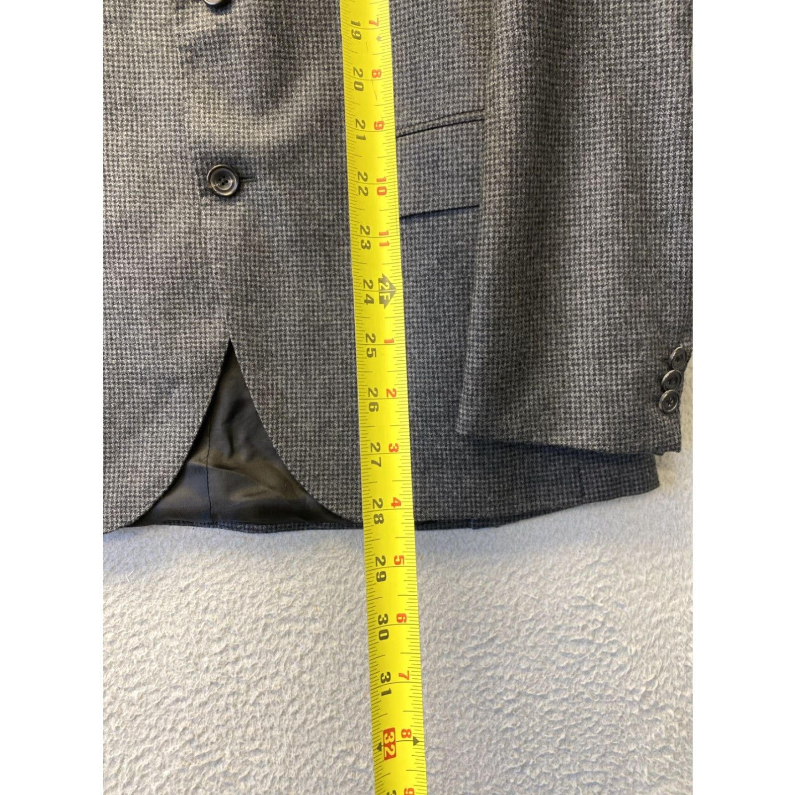 Hugo Boss VINTAGE HUGO BOSS Blazer Single-Breasted Men’s 40 R Gray Wool 2-Button Front 3-Button Sleeve Notch Lapel Size 40 Mens Size 40R - 5 Thumbnail