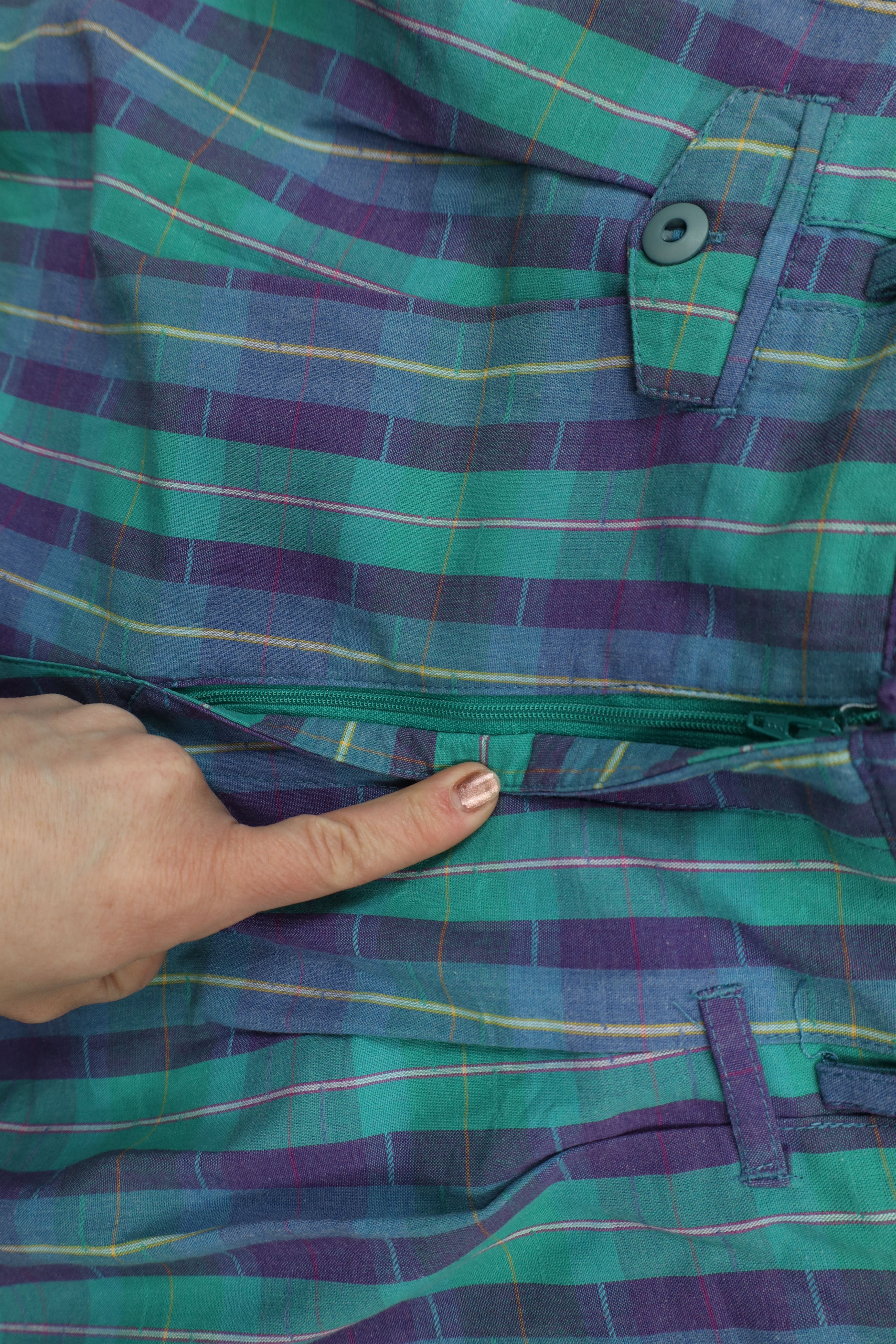 Vintage Vintage 80s 90s Streetwear Pleated Madras Plaid Chino Pants Size 36" / US 14 / IT 50 - 6 Thumbnail