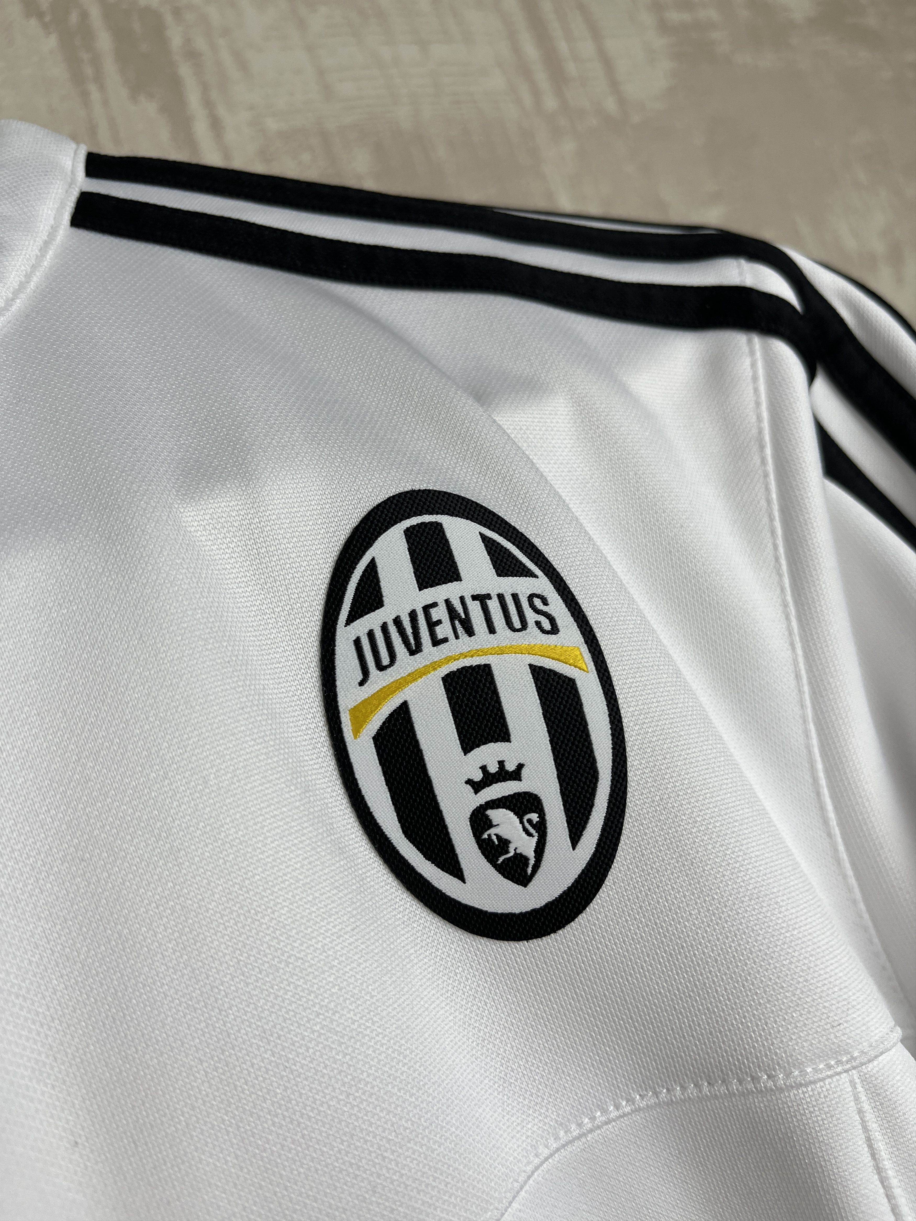 Adidas Adidas Juventus 2015 Soccer Football Training Track Jacket Size US XS / EU 42 / 0 - 7 Thumbnail