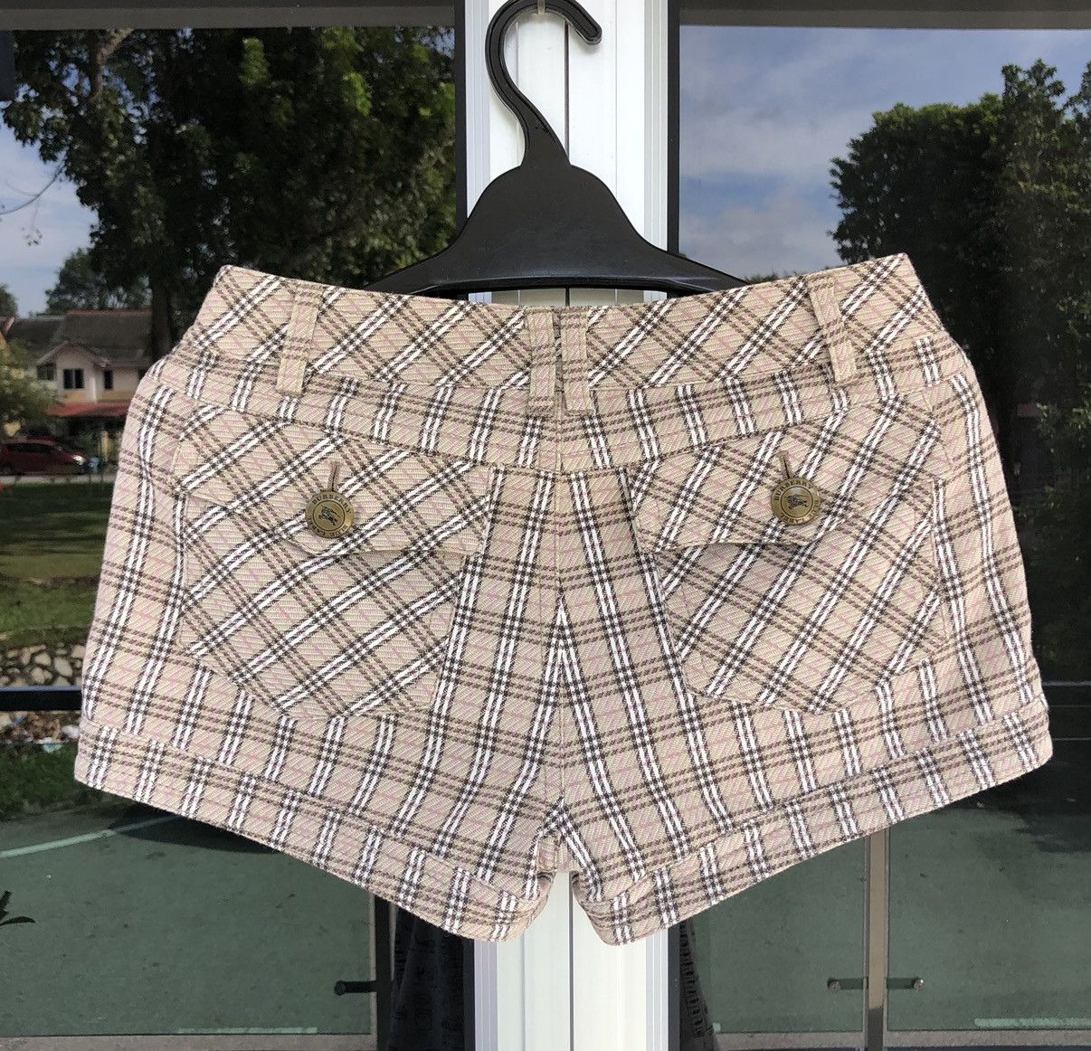 Burberry Burberry London Blue Label Women Nova Check Shorts Pant Size 28" / US 6 / IT 42 - 7 Thumbnail
