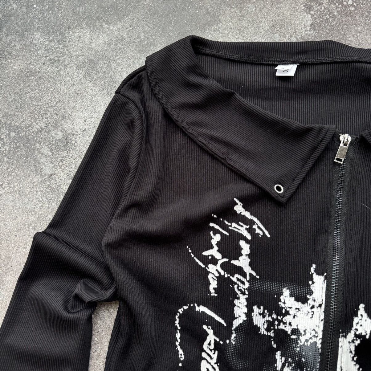 20471120 Y2K Gothic Asymmetric Jacket Size M / US 6-8 / IT 42-44 - 4 Thumbnail