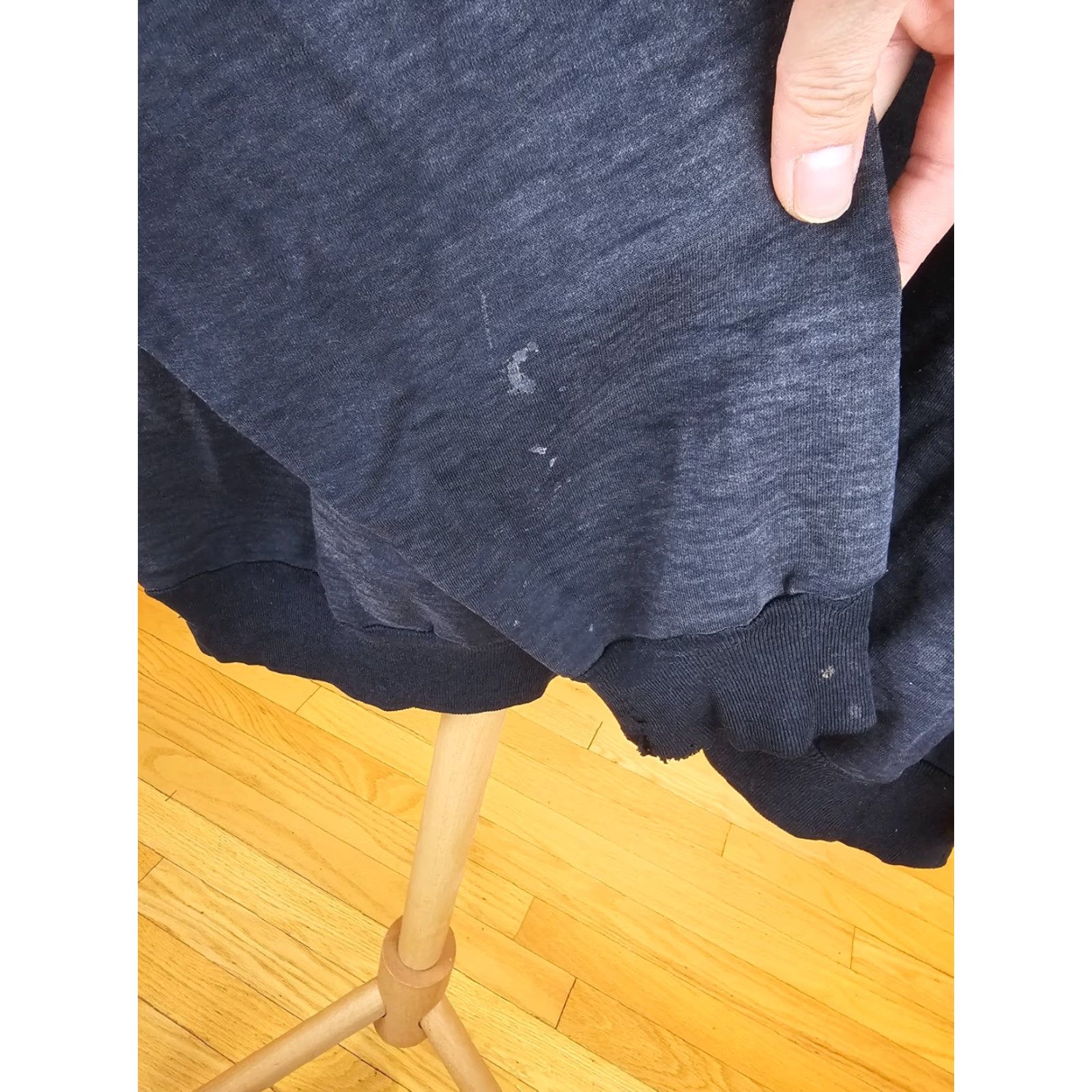Sears VINTAGE SEARS SWEATSHIRT BLACK 2XL/XXL SUN FADED DISTRESSED TRASHED MEN Size US XXL / EU 58 / 5 - 5 Thumbnail