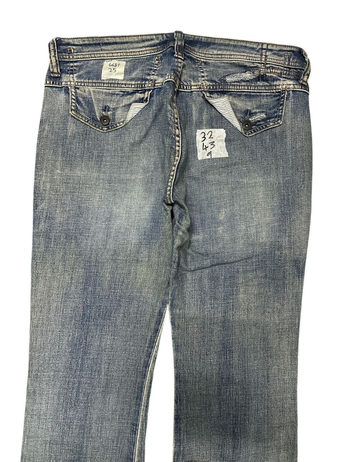 Marithe + Francois Girbaud Flare Marithe Francois Girbaud Distress Style. Size US 34 / EU 50 - 6 Thumbnail