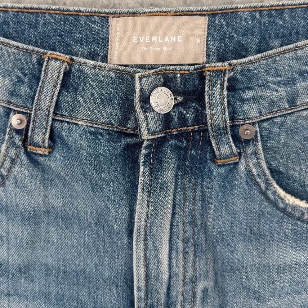 Everlane Everlane The Denim Short, 5" Cut Off, Medium Blue Size 26" / US 2 / IT 38 - 3 Thumbnail