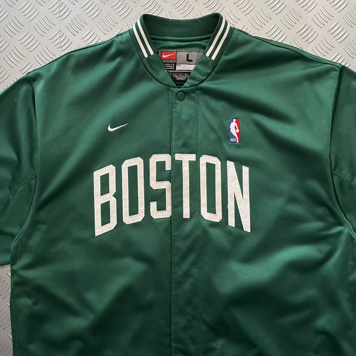 NBA × Nike × Vintage Vintage Nike Boston Celtics NBA Shooting WarmUp Jersey Size US L / EU 52-54 / 3 - 4 Thumbnail