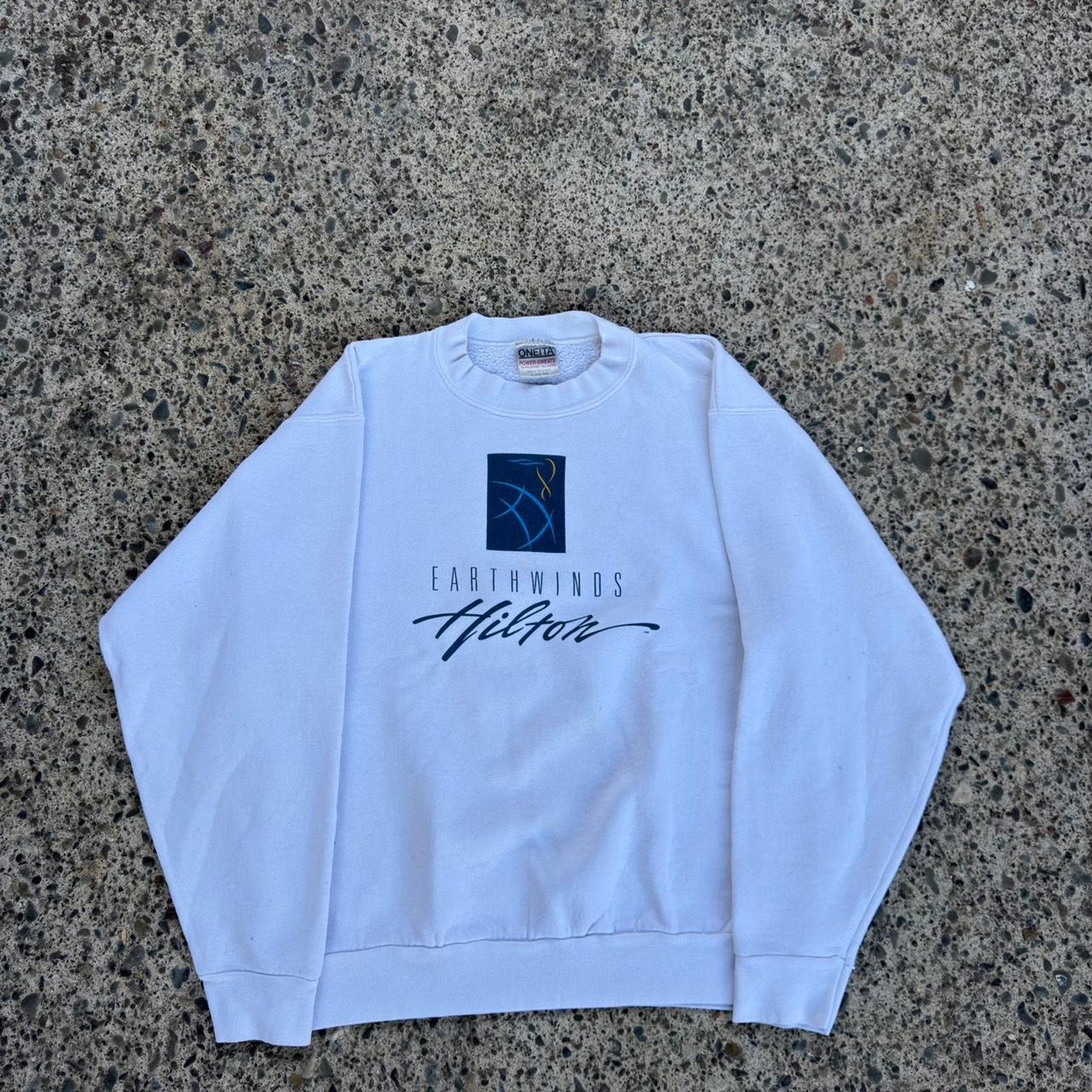 Other Vintage 90s earth winds hilton Size US L / EU 52-54 / 3 - 1 Thumbnail