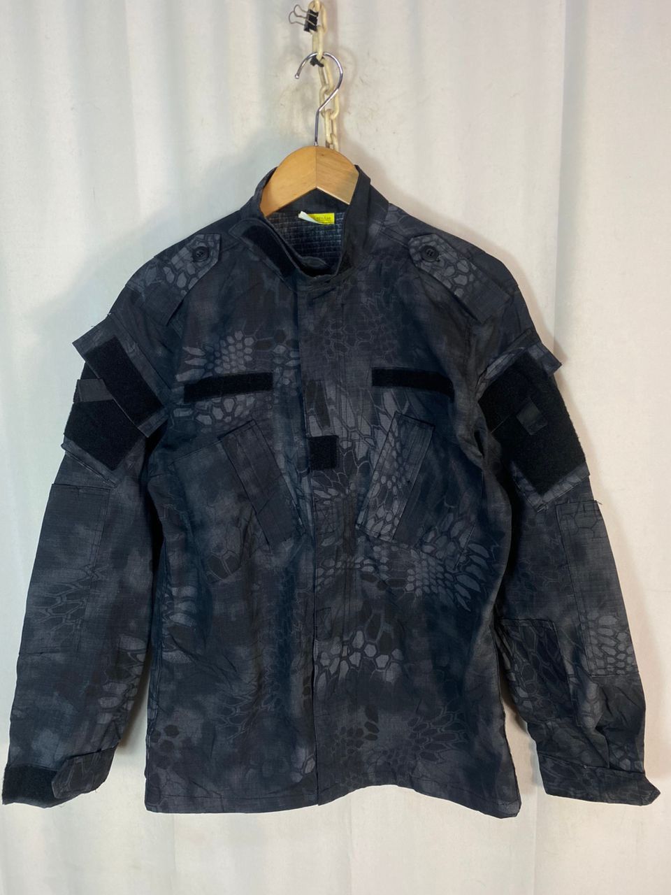 Other Army combat uniform shirt Size US M / EU 48-50 / 2 - 1 Thumbnail