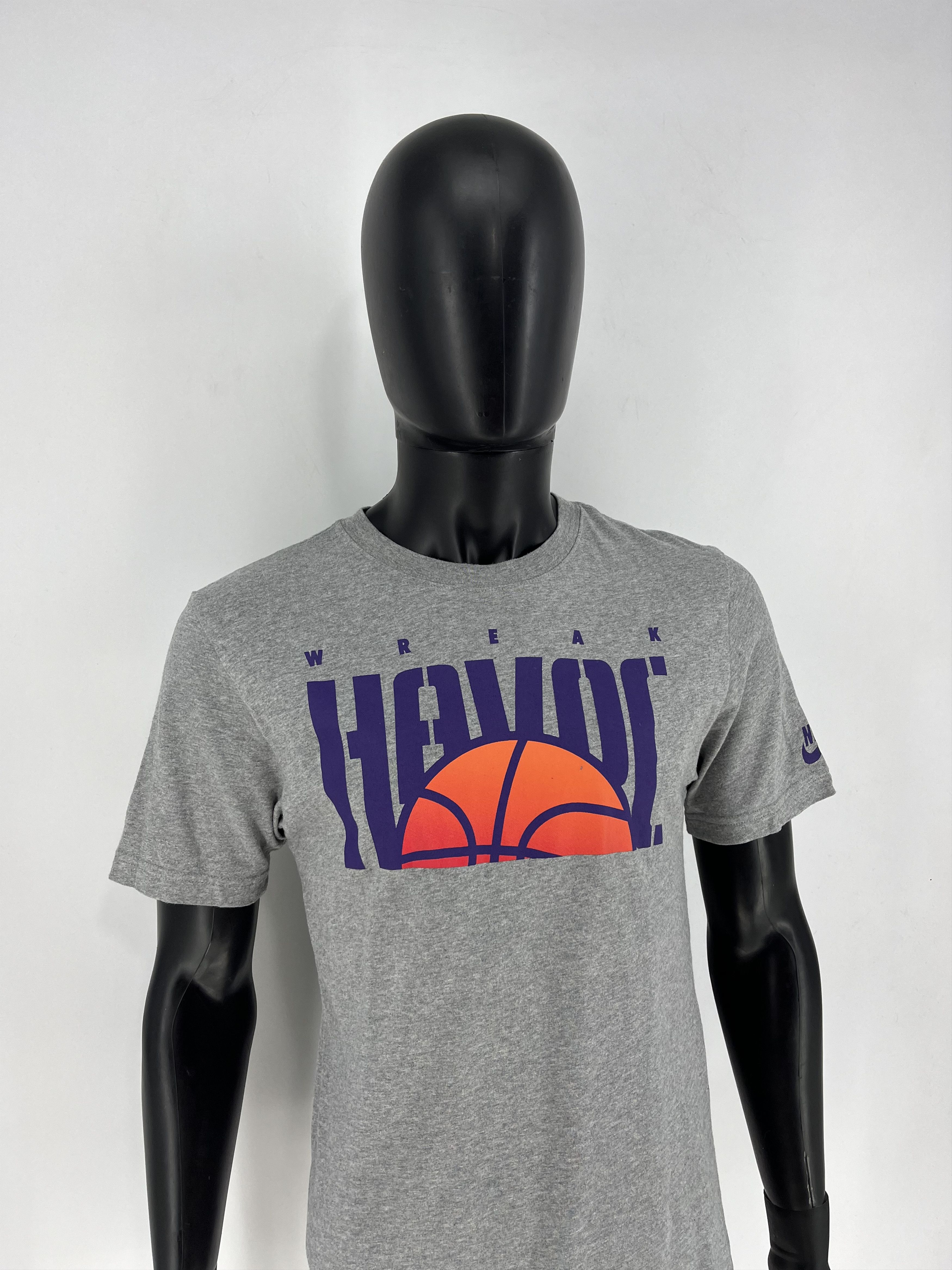 NBA Vintage Nike Wreak NBA Swoosh Logo Tee Travis Scott Style Size US S / EU 44-46 / 1 - 3 Thumbnail