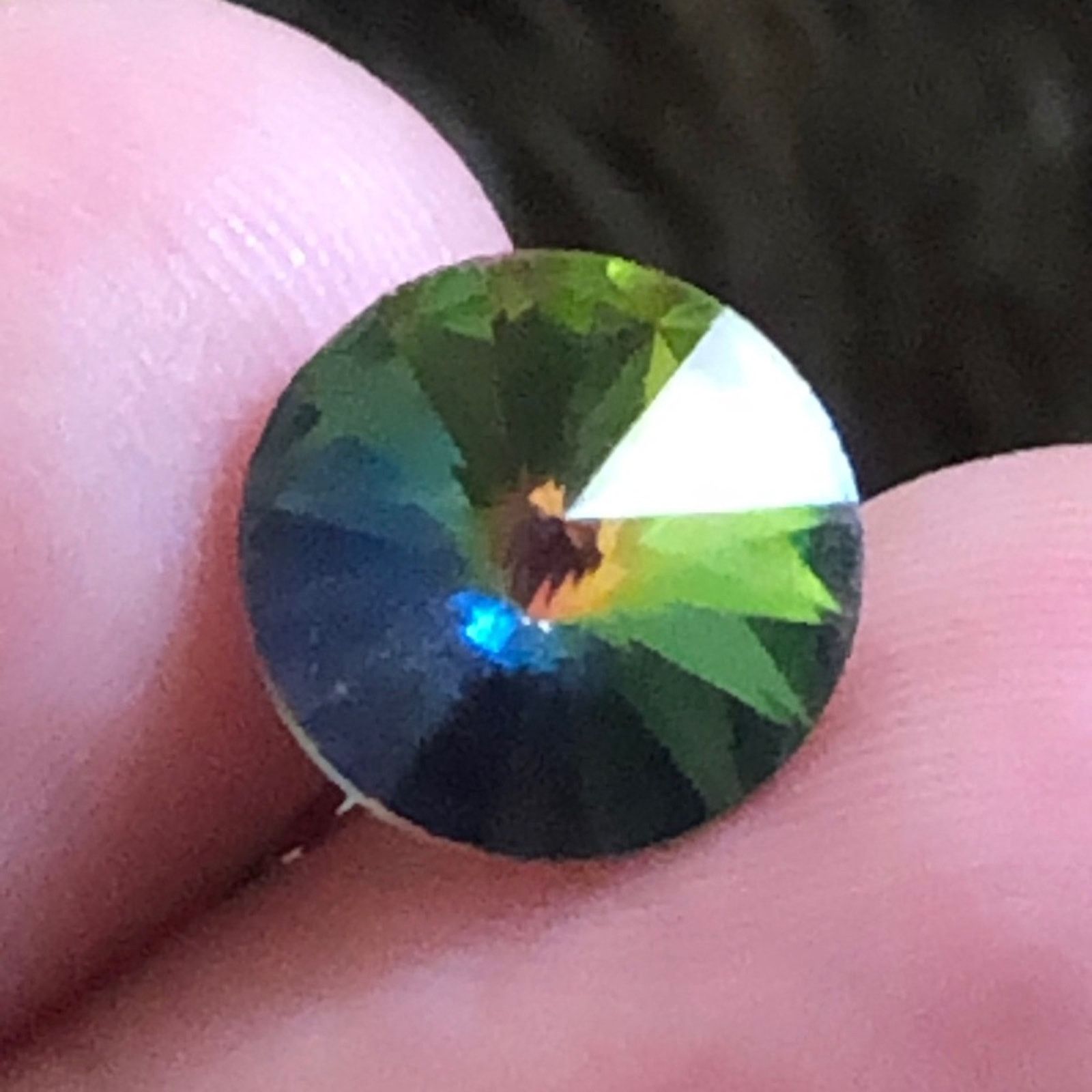 Jewelry Talbots faceted rainbow prism rivoli clip earrings Size ONE SIZE - 4 Thumbnail