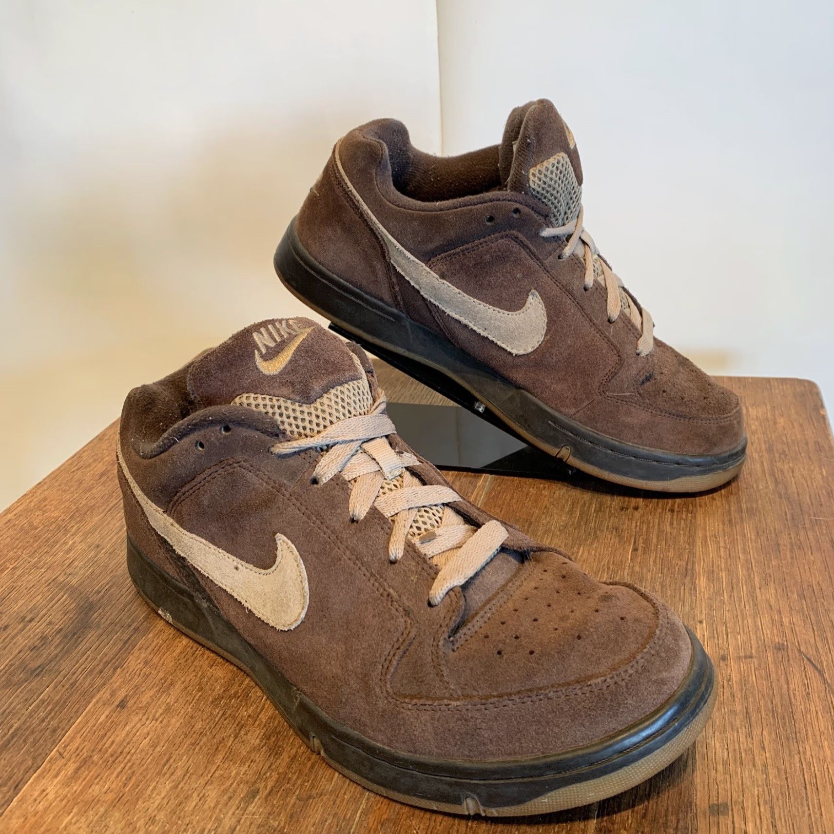 Nike Nike Dunk Low Mens Size 9 Brown Leather Sneaker 2007 Air Swoosh Size US 9 / EU 42 - 4 Thumbnail