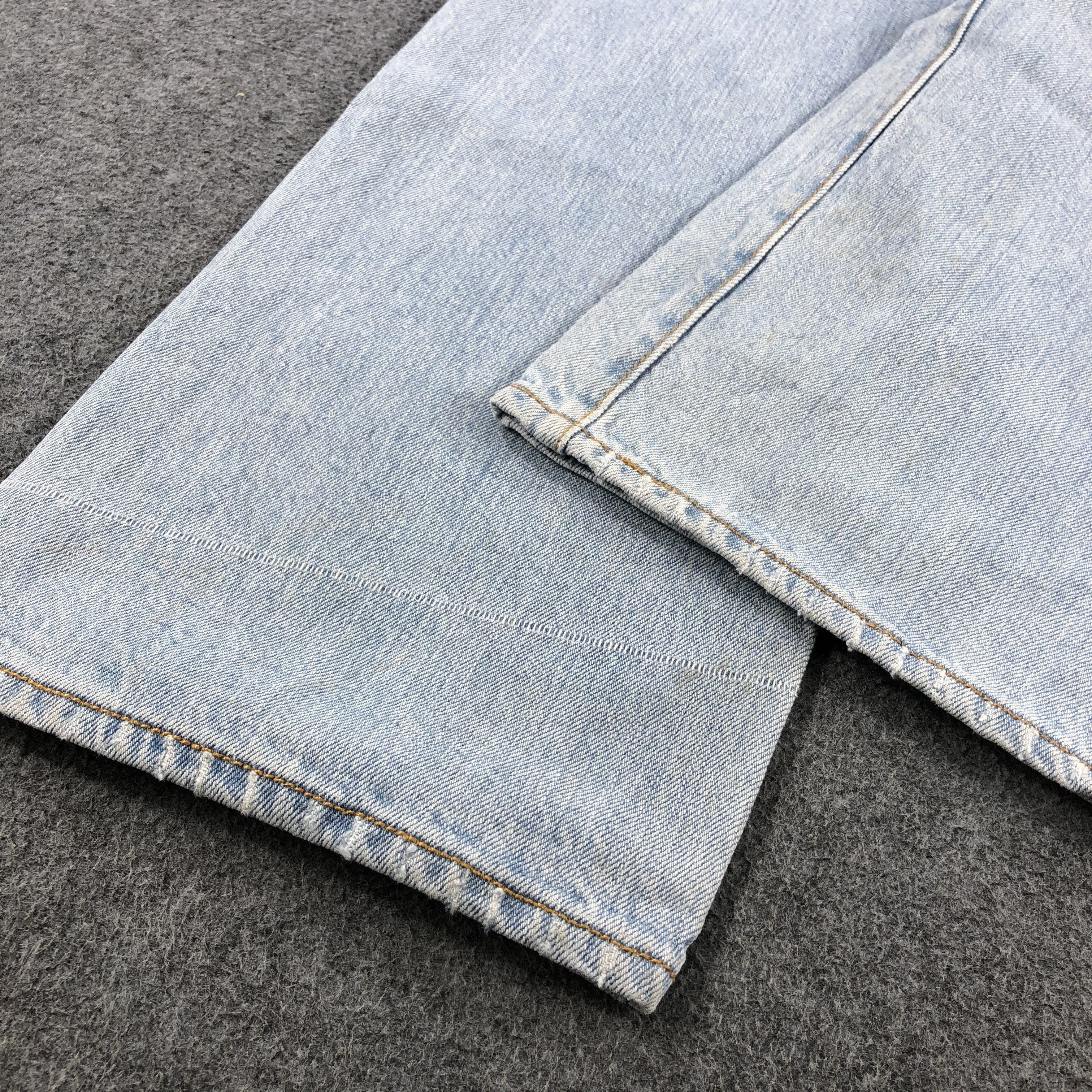 Levi's Vintage Light Wash Levis 501 Jeans-J2122 Size US 39 - 6 Thumbnail