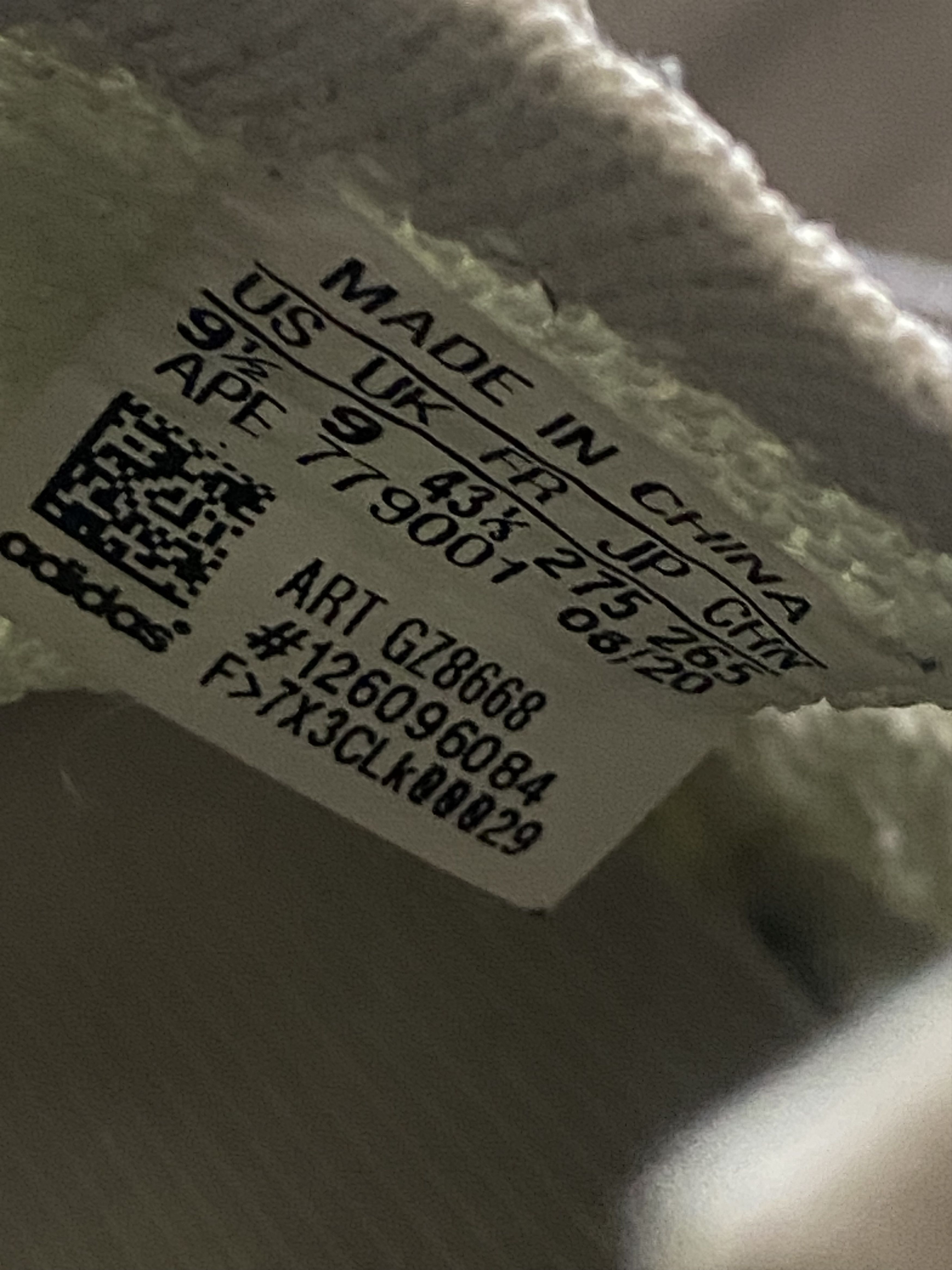 Yeezy yeezy 380 calcite glow Size US 9.5 / EU 42-43 - 5 Thumbnail