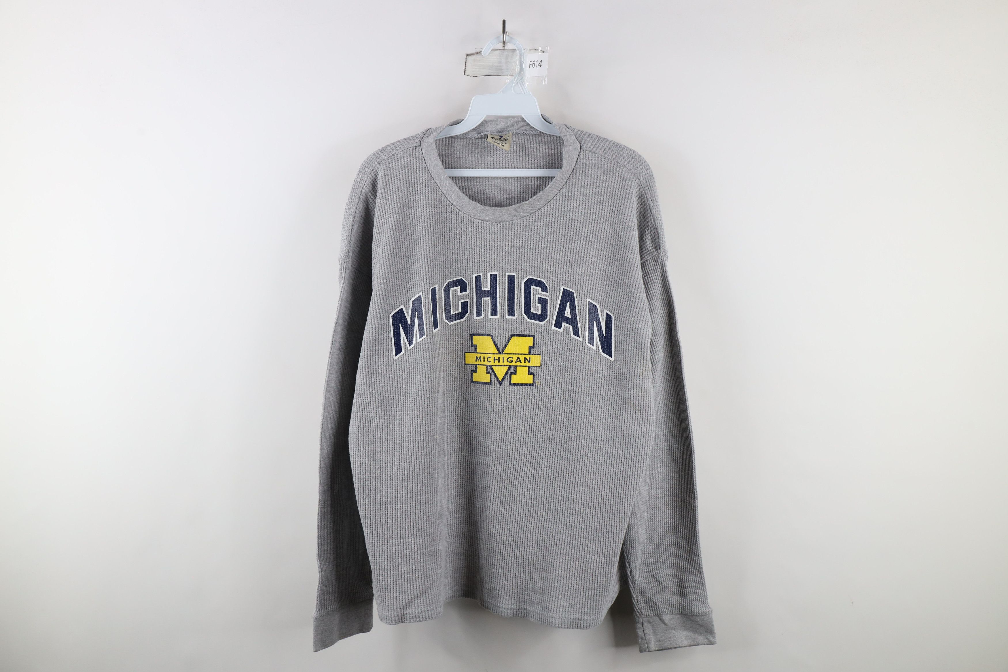 Vintage Vintage 90s Thermal Knit University of Michigan T-Shirt Size US L / EU 52-54 / 3 - 1 Thumbnail
