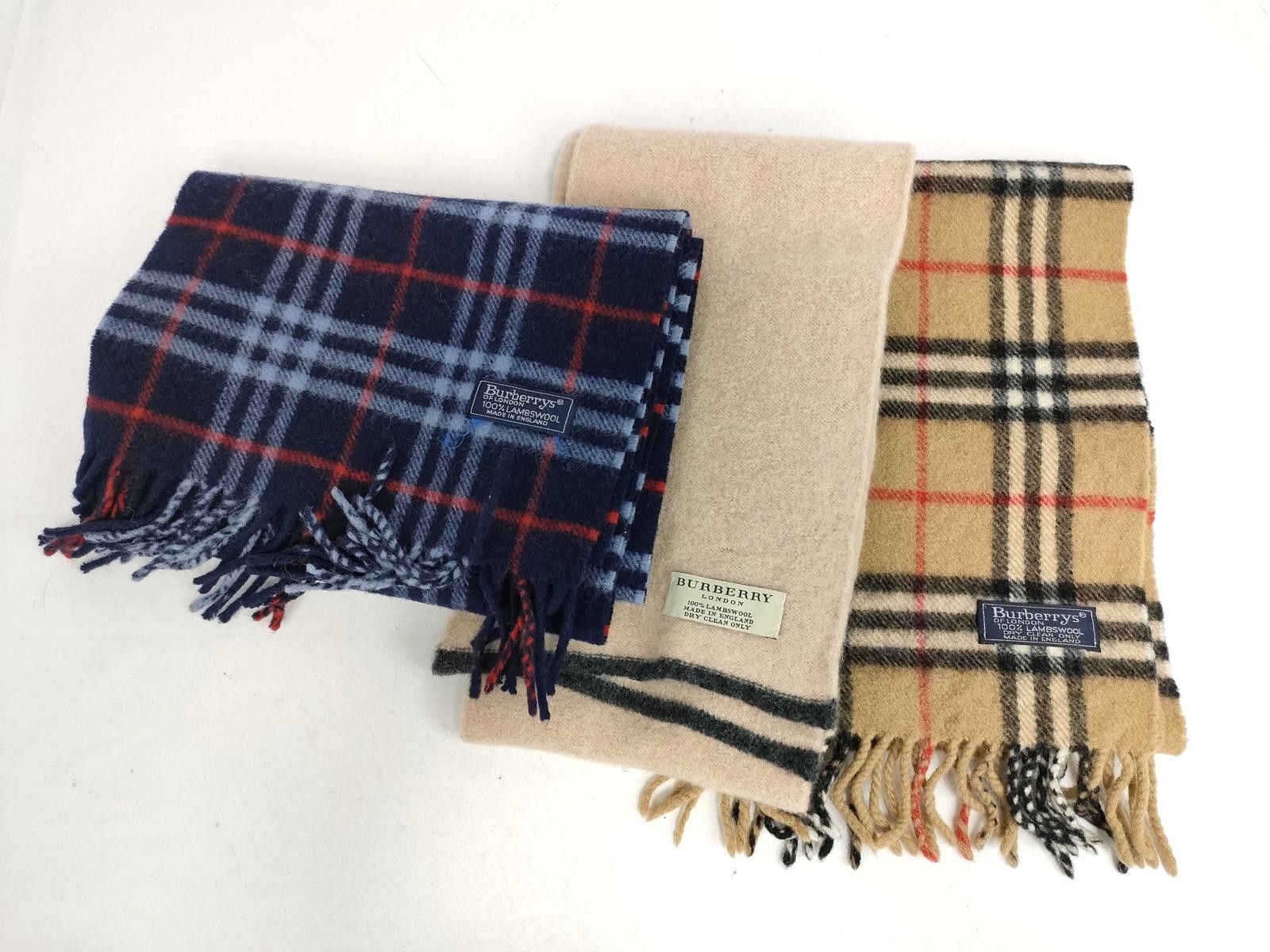 Burberry Vintage Burberry Scarf Bundle Size ONE SIZE - 1 Thumbnail