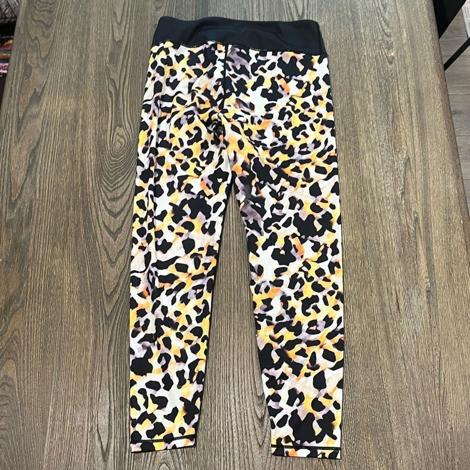 Vintage Yelete Active High Rise Leggings Animal Print Stretch XL Size 34" / US 12 / IT 48 - 4 Thumbnail