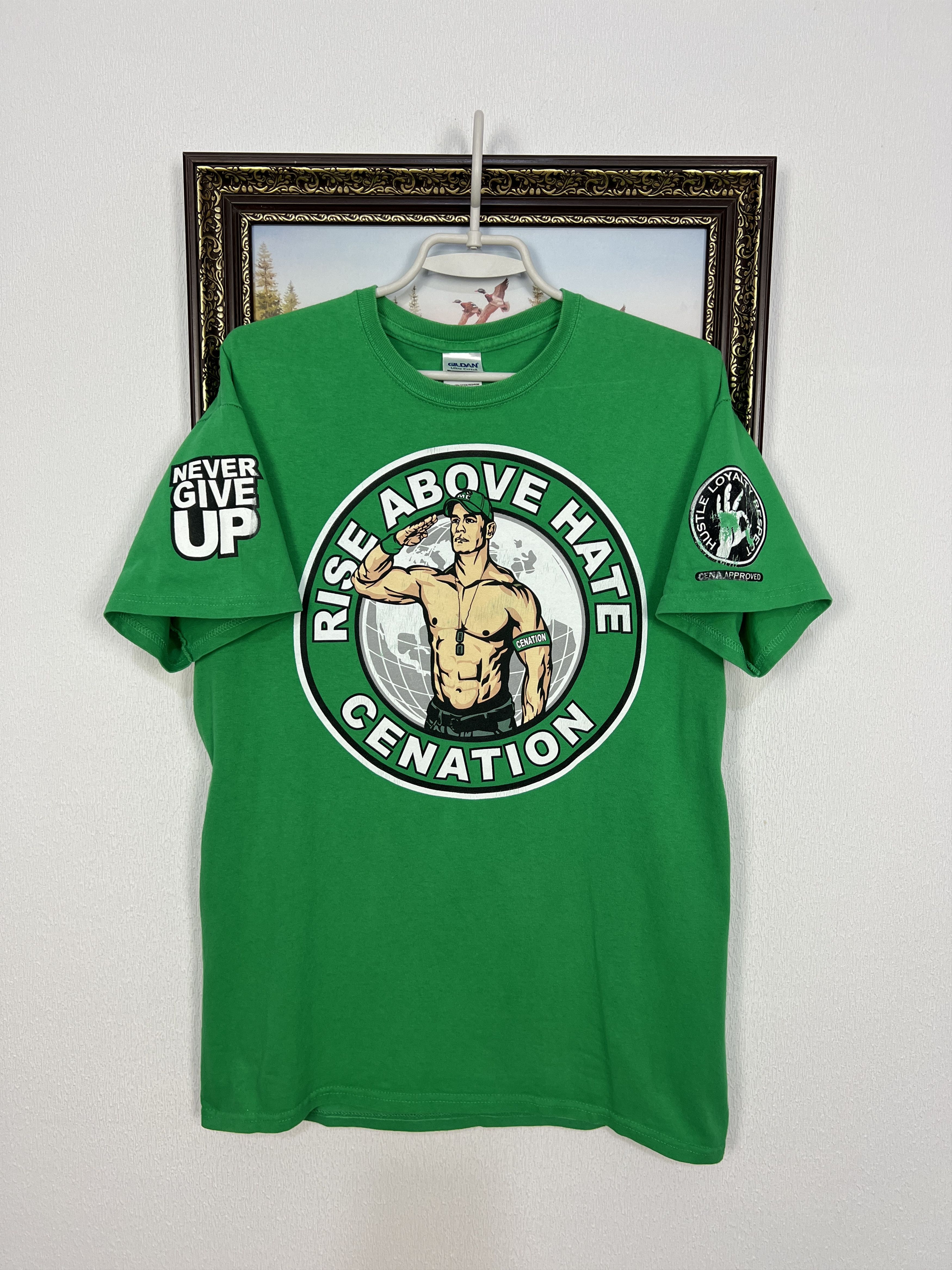 Gildan WWE John Cena Never Give Up Shirt Salut Tee Over Print Size US M / EU 48-50 / 2 - 1 Thumbnail